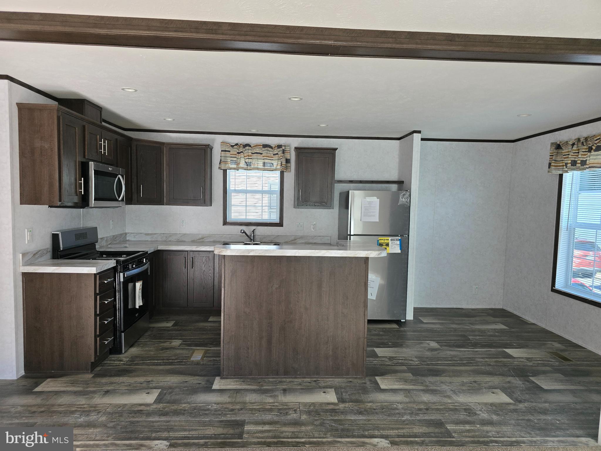 PROGRESS RIDGE - Residential