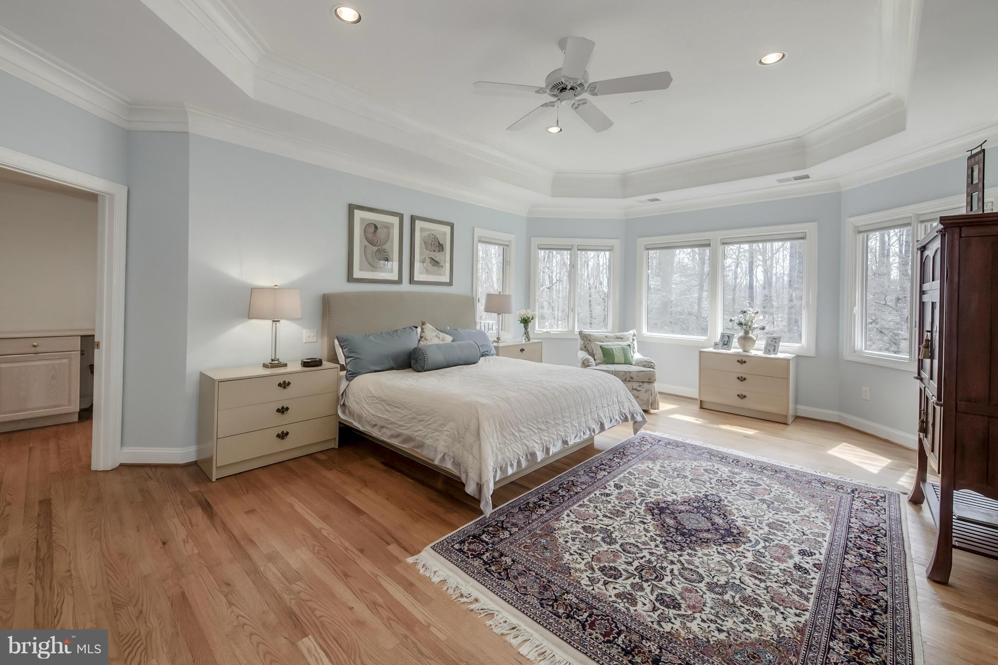 POTOMAC OUTSIDE - Residential