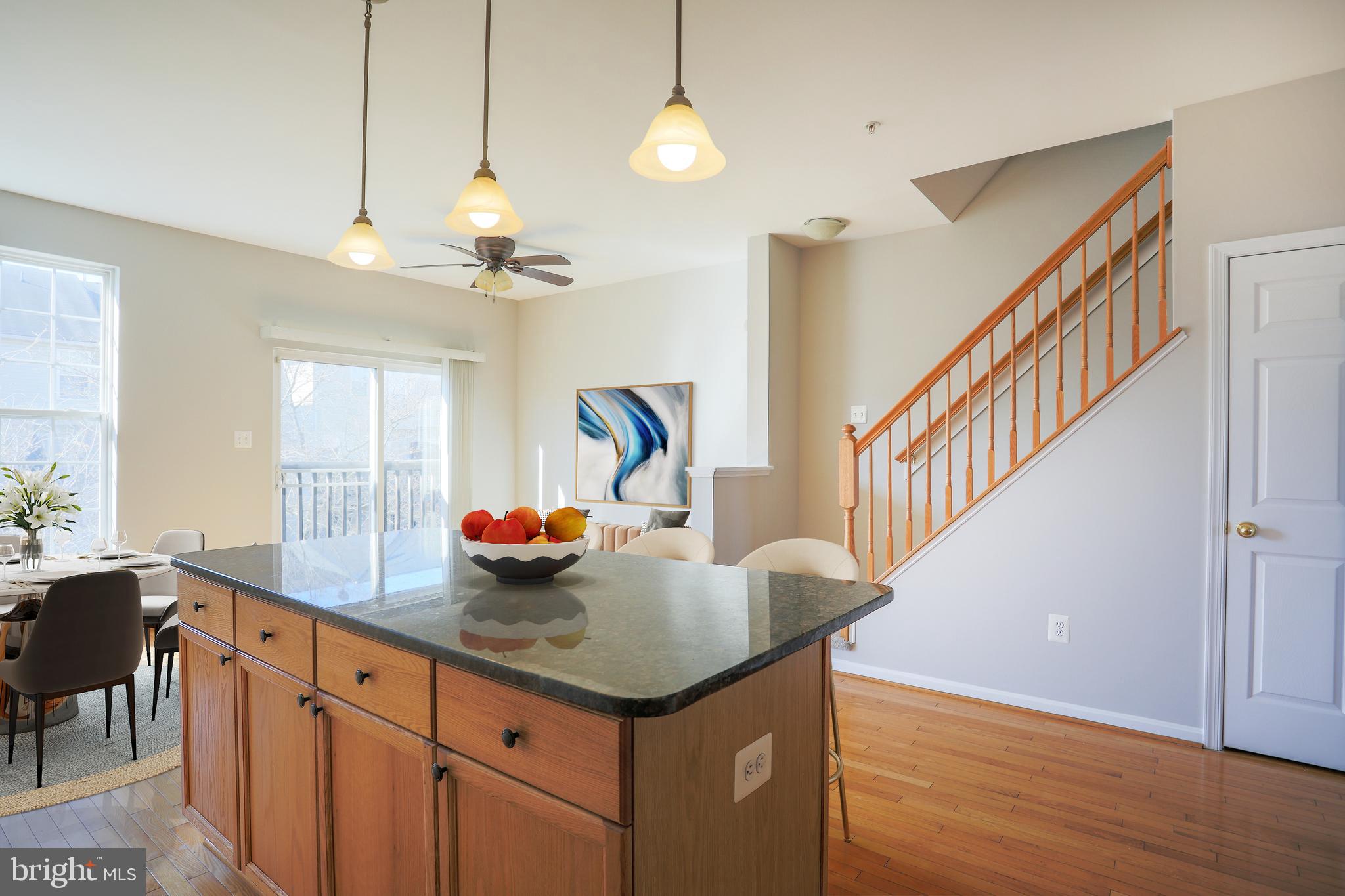 NORTH CROSSING - Residential