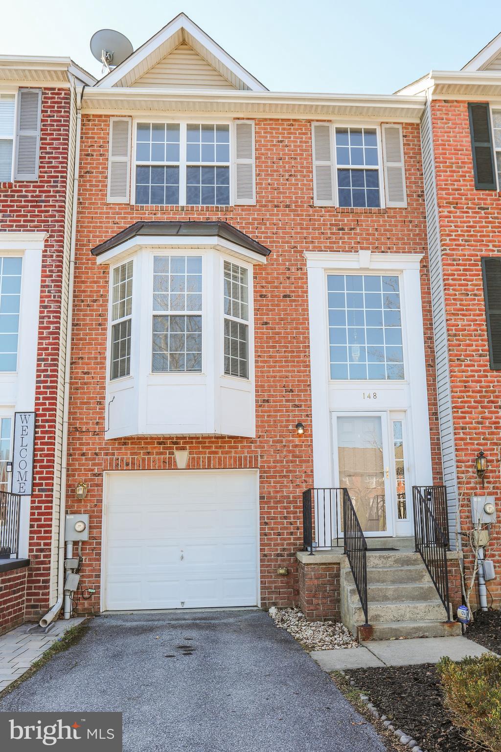 NORTH CROSSING - Residential