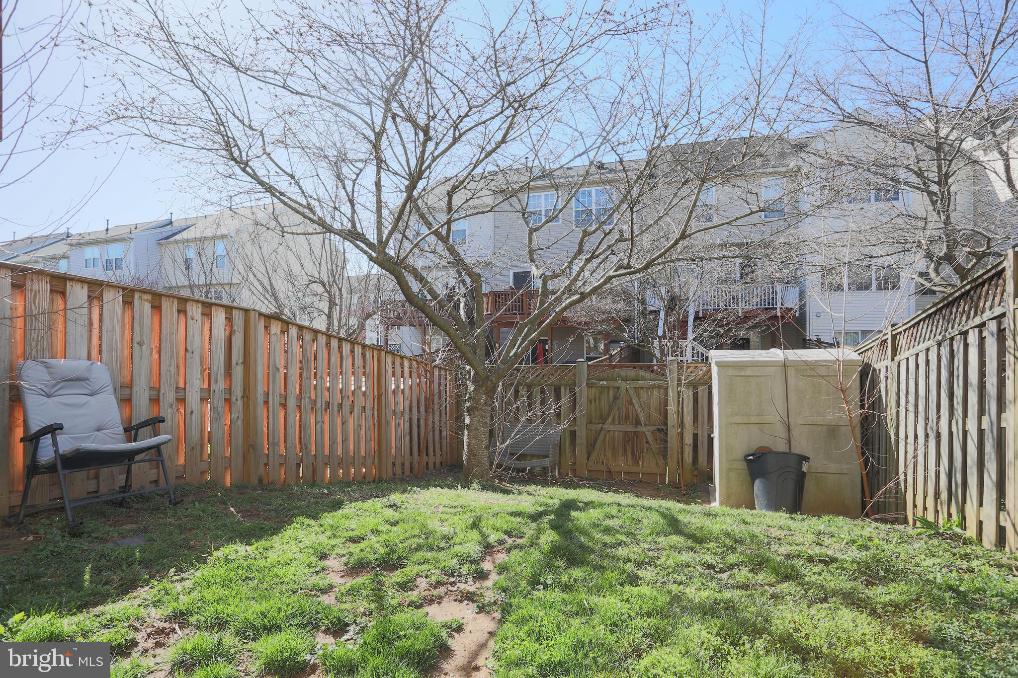 NORTH CROSSING - Residential