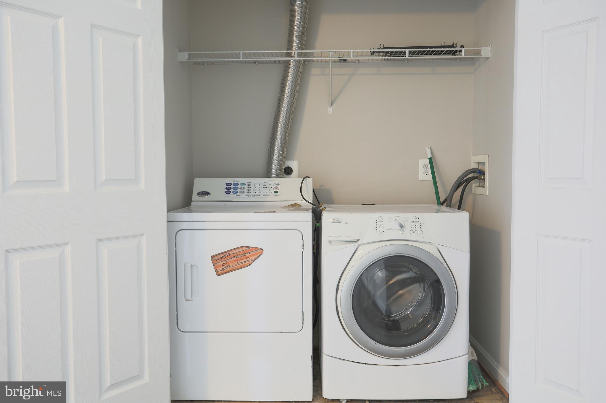 NORTH CROSSING - Residential