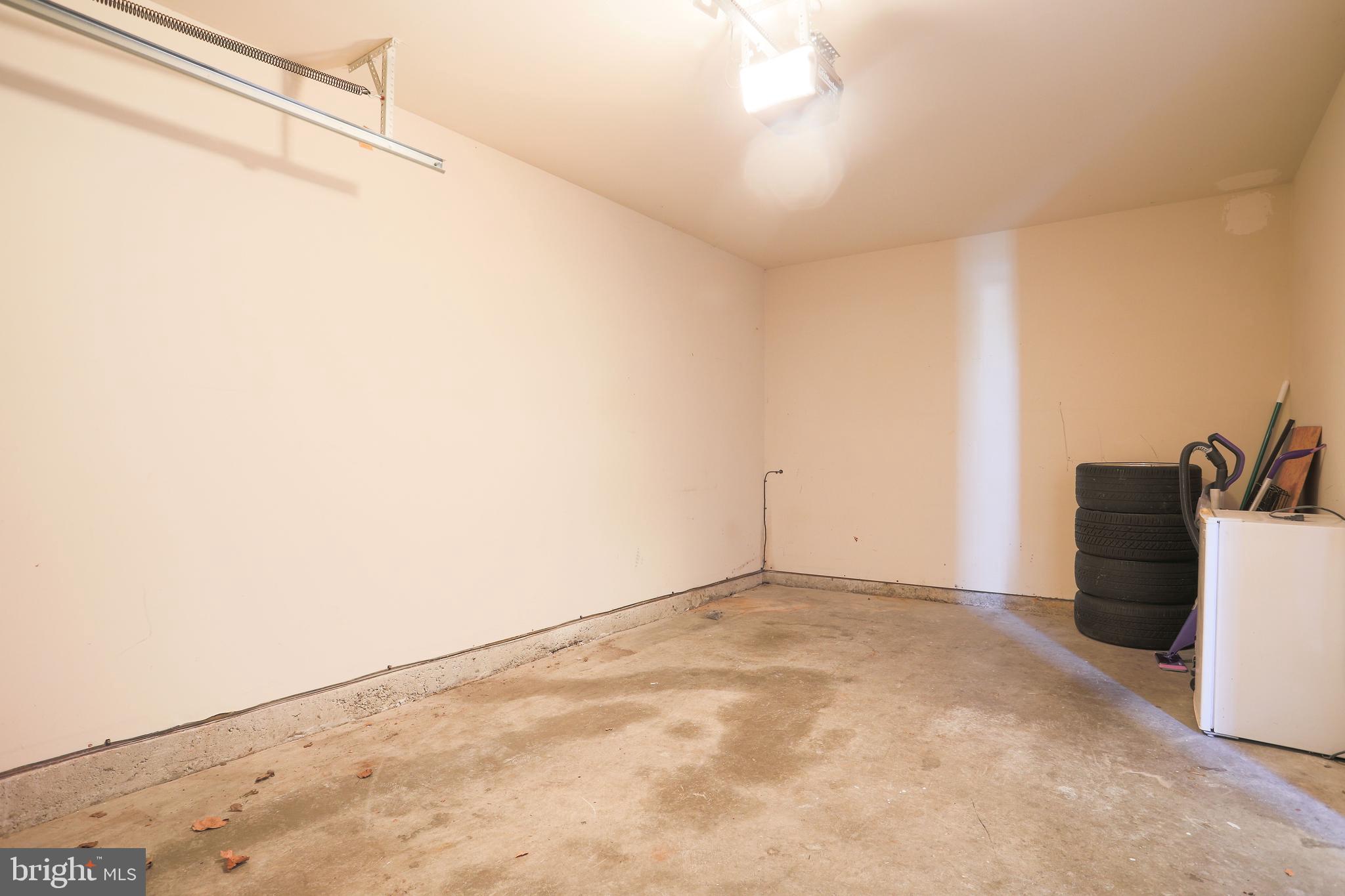 NORTH CROSSING - Residential