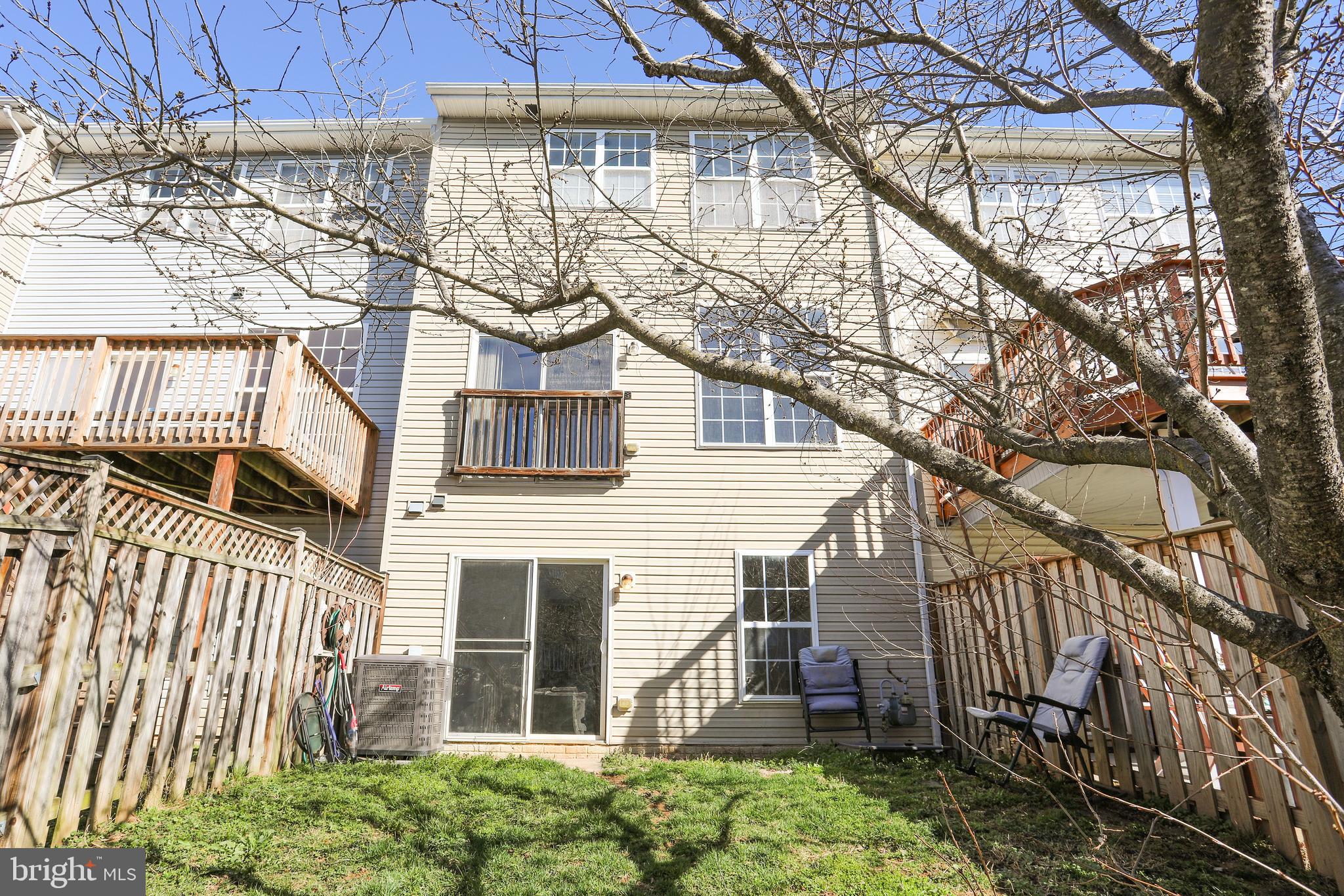 NORTH CROSSING - Residential