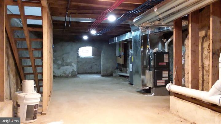 MILL CREEK - Residential