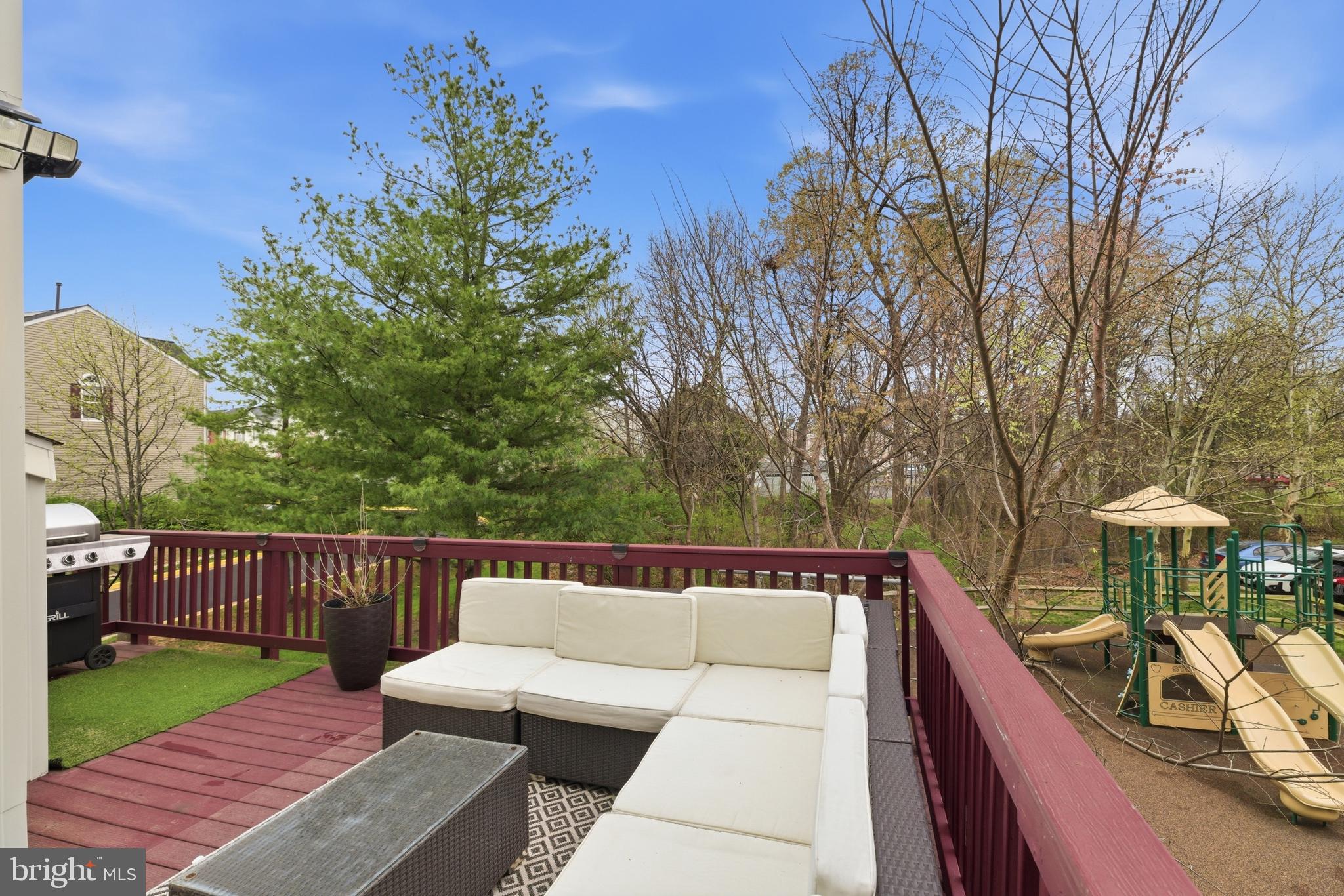 WELLESLEY - Residential