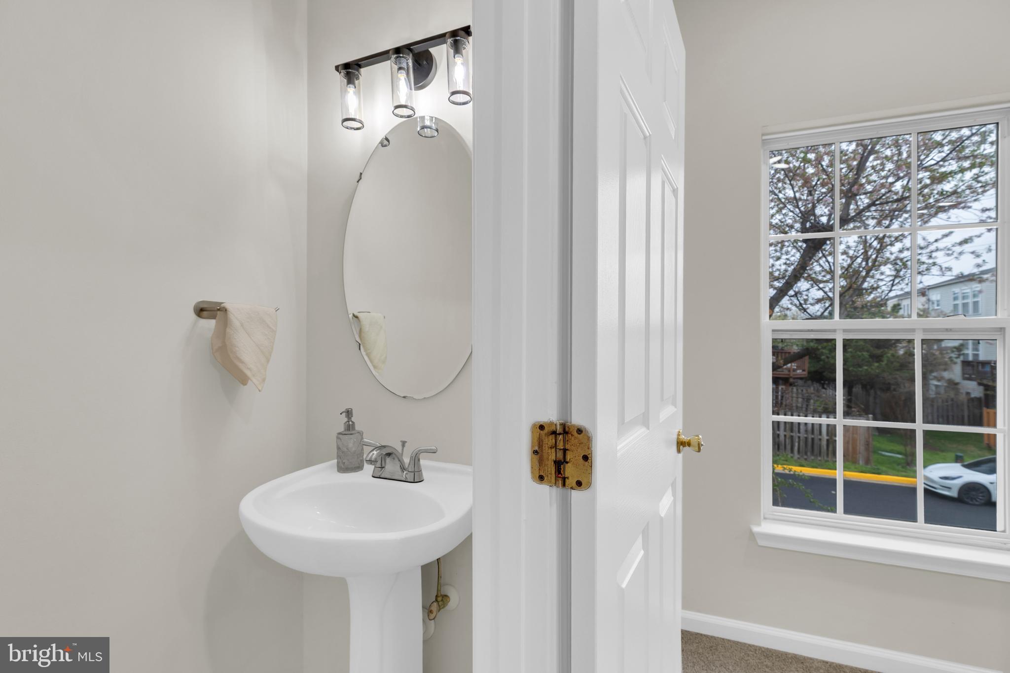 WELLESLEY - Residential