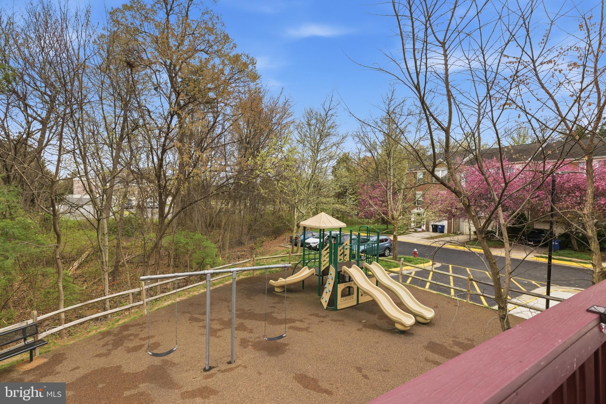 WELLESLEY - Residential