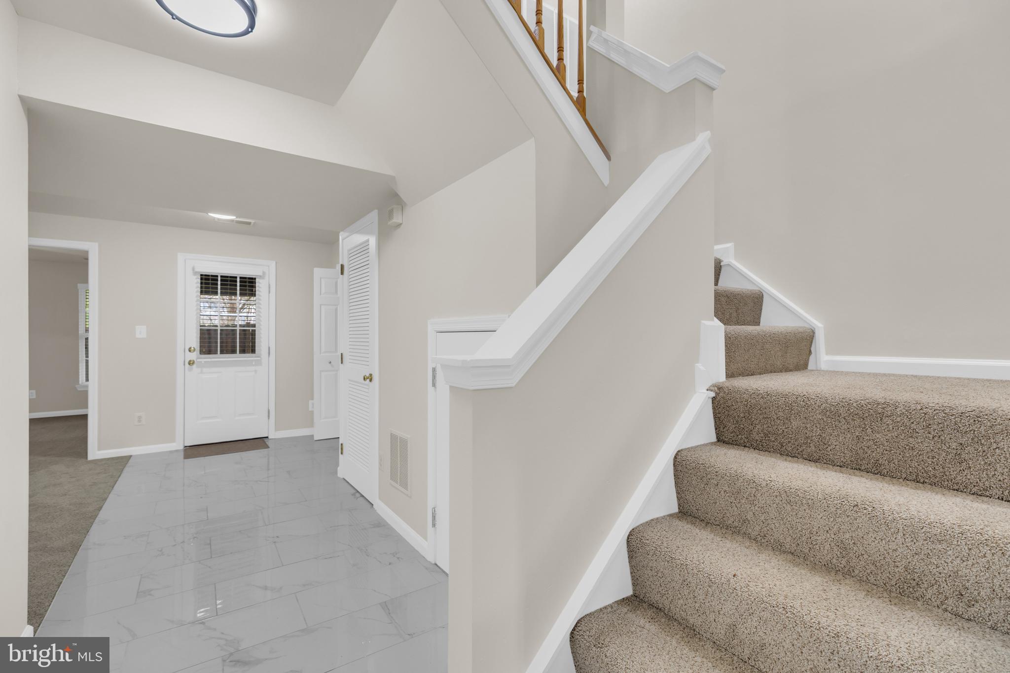 WELLESLEY - Residential