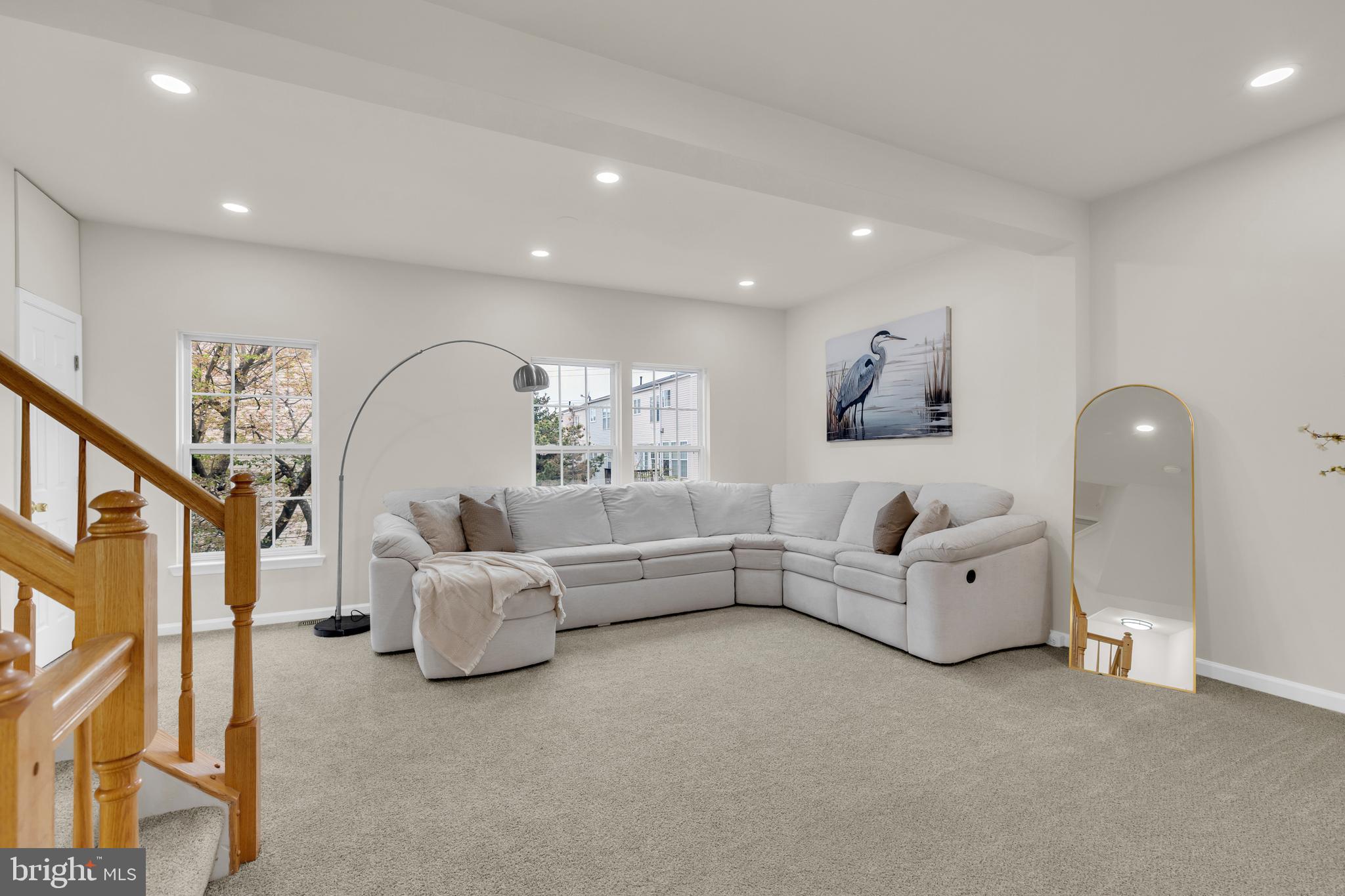 WELLESLEY - Residential