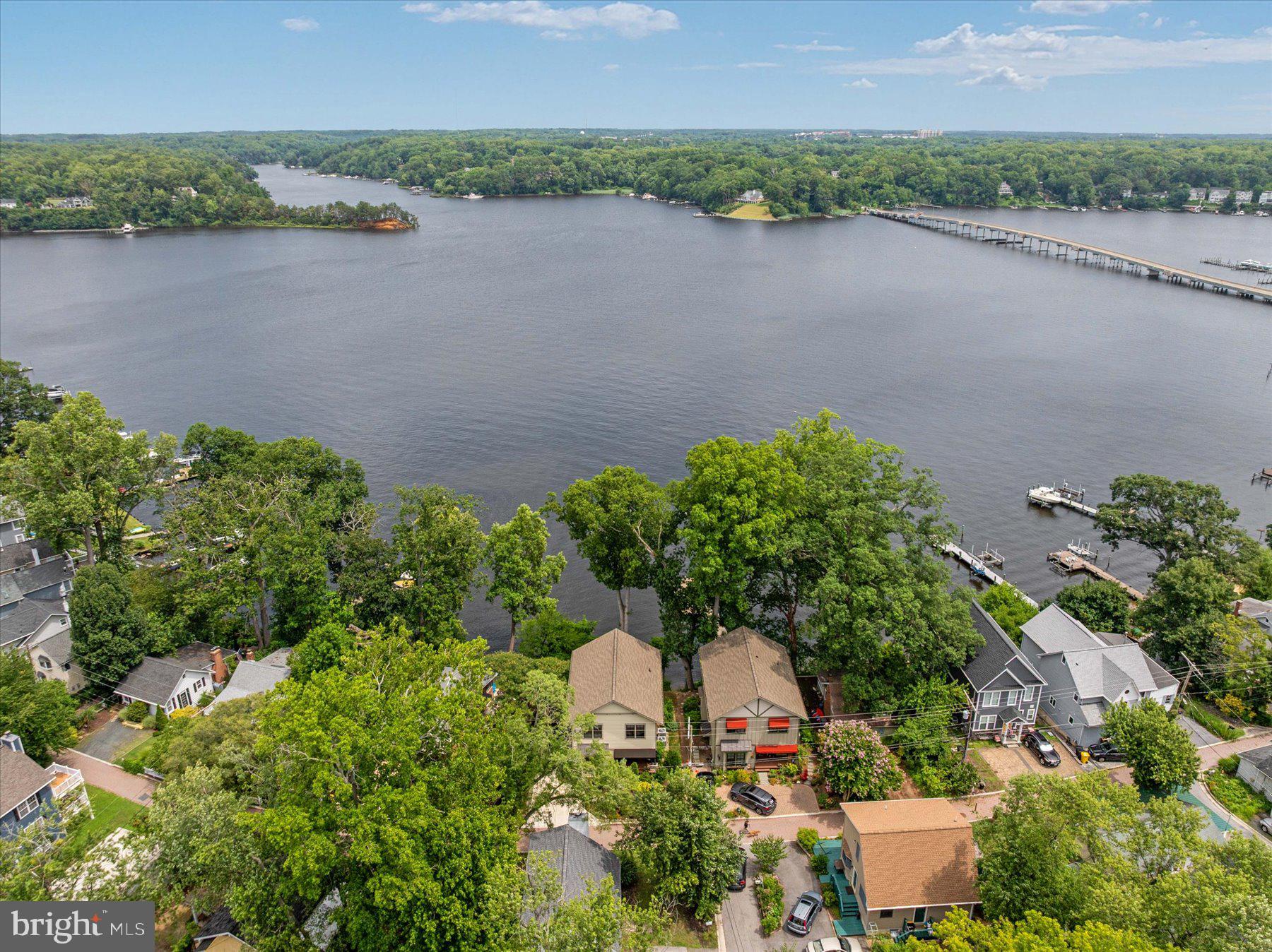 20 SHORE WALK ROAD