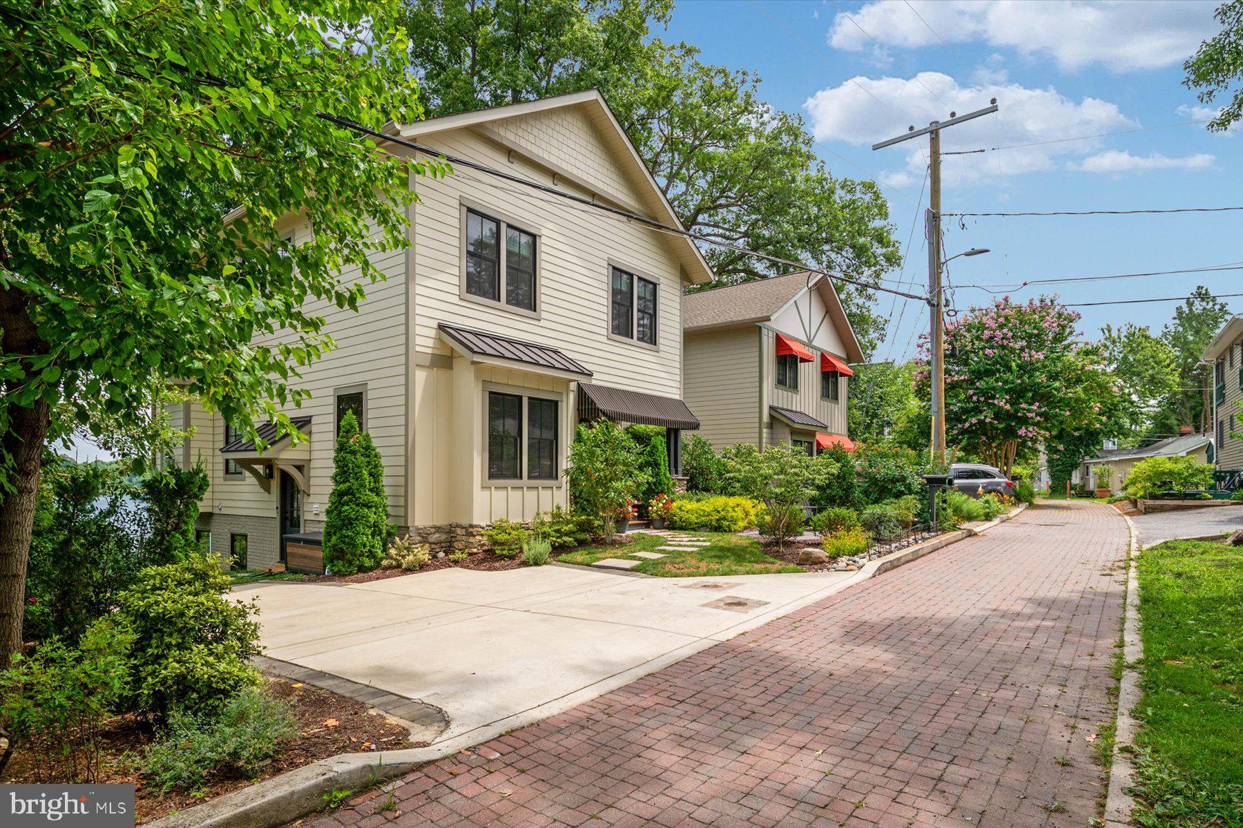 20 SHORE WALK ROAD