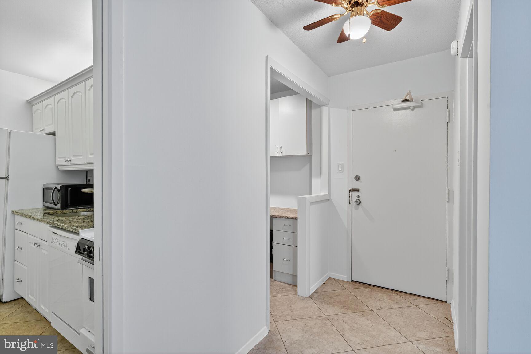 4515 WILLARD AVENUE 2320S