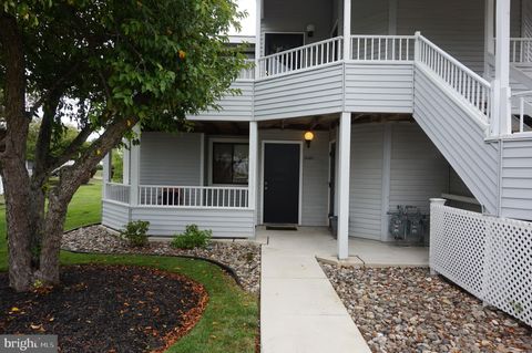 Condo For Sale - 3101 Sherry Court<br/> VOORHEES, NJ 08043