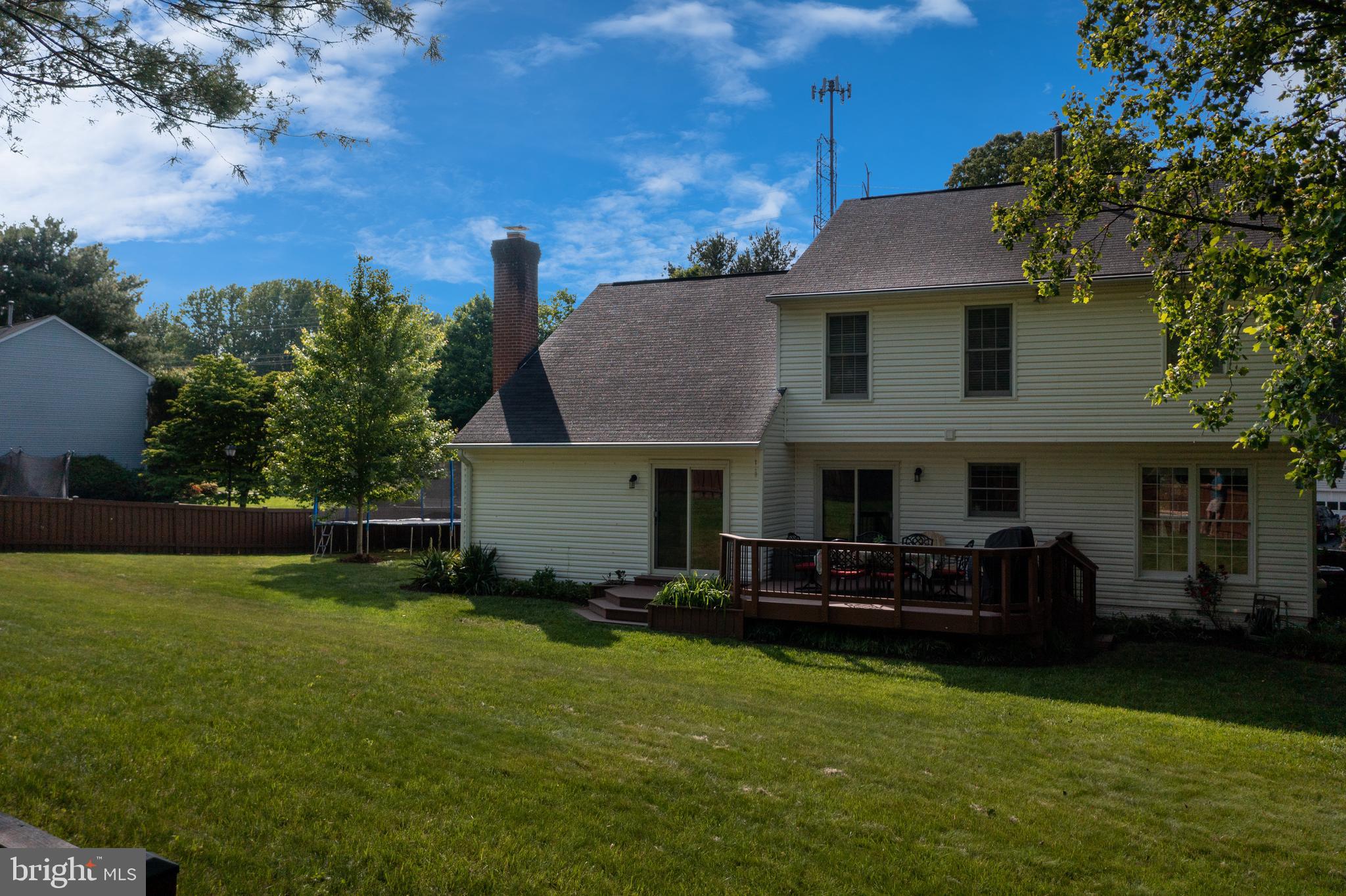 SOUTH RUN OAKS - Residential