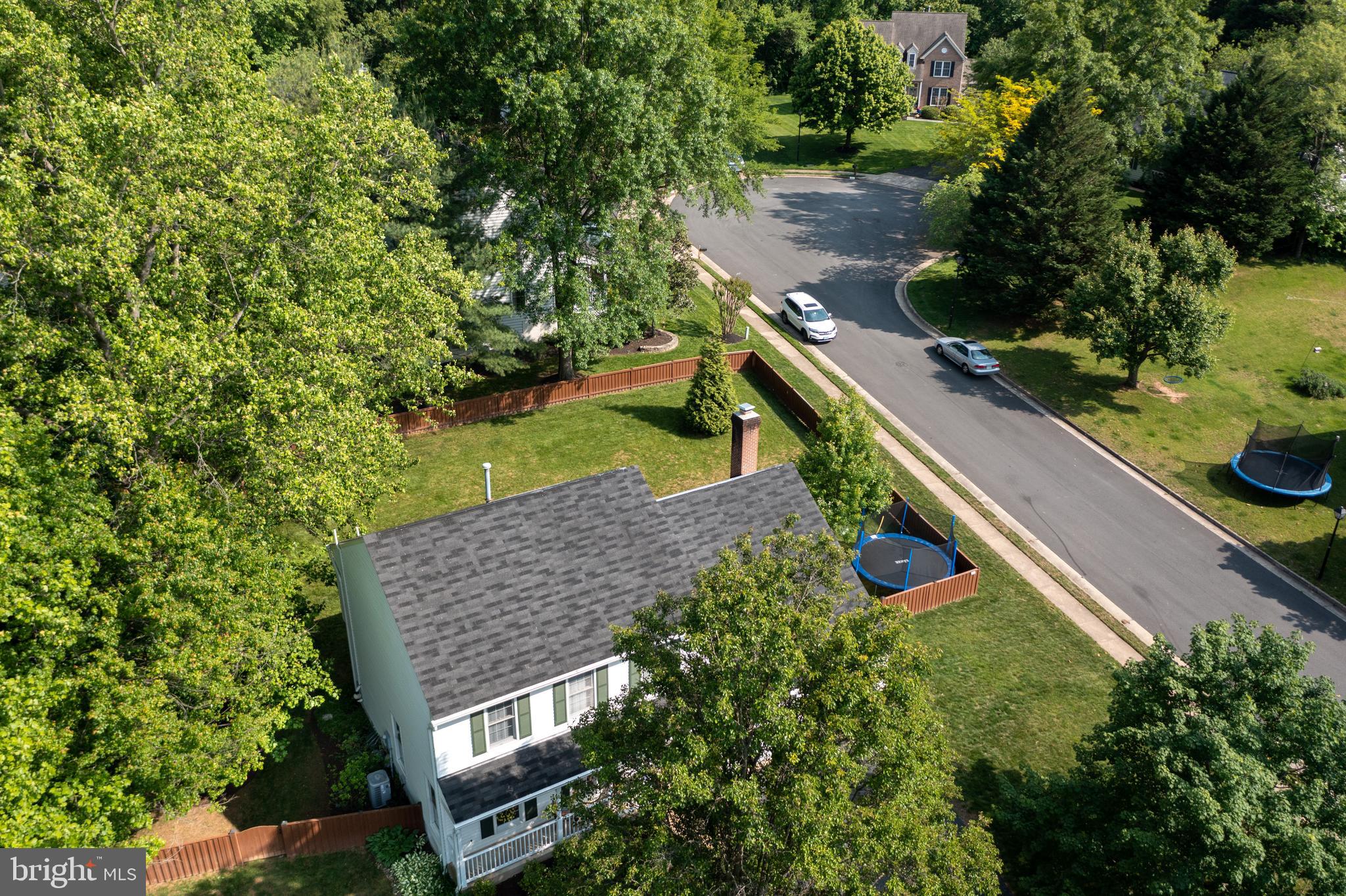 SOUTH RUN OAKS - Residential