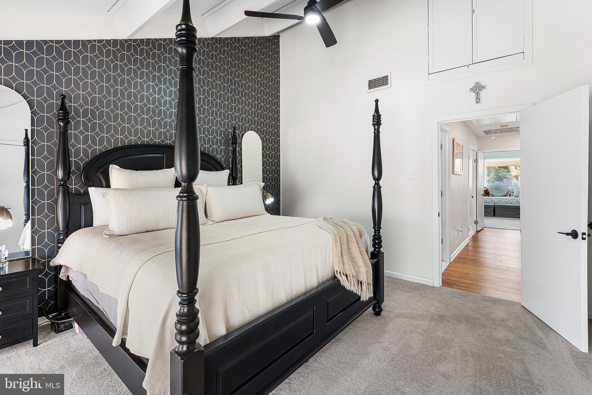 VILLAGE II - Residential