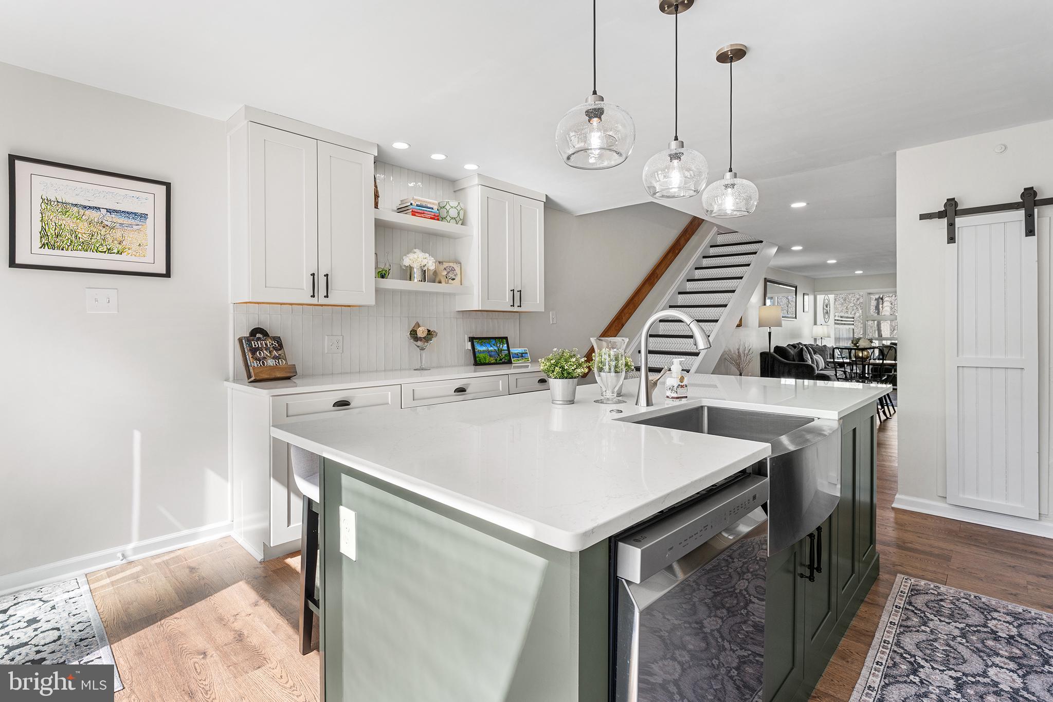 VILLAGE II - Residential