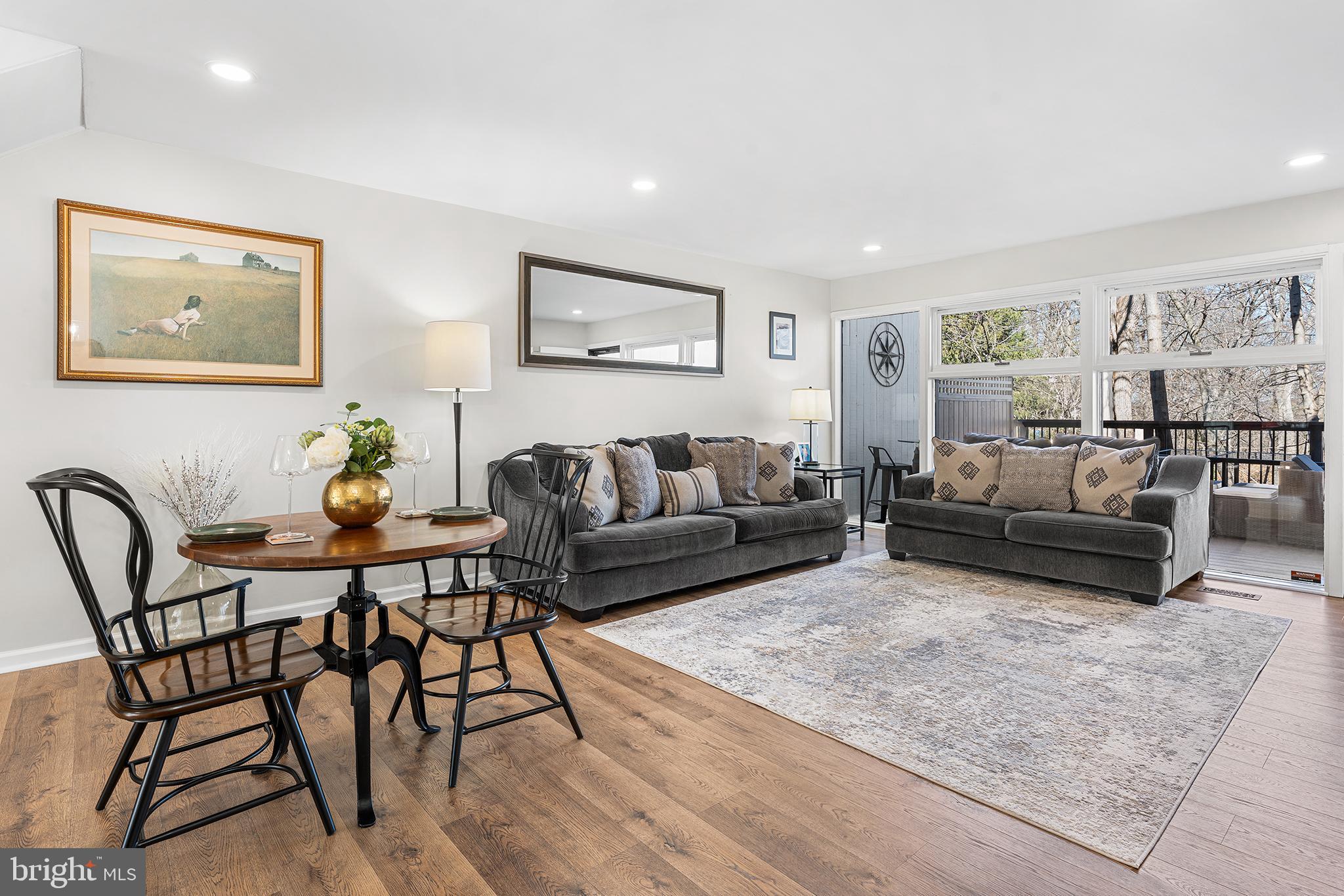 VILLAGE II - Residential