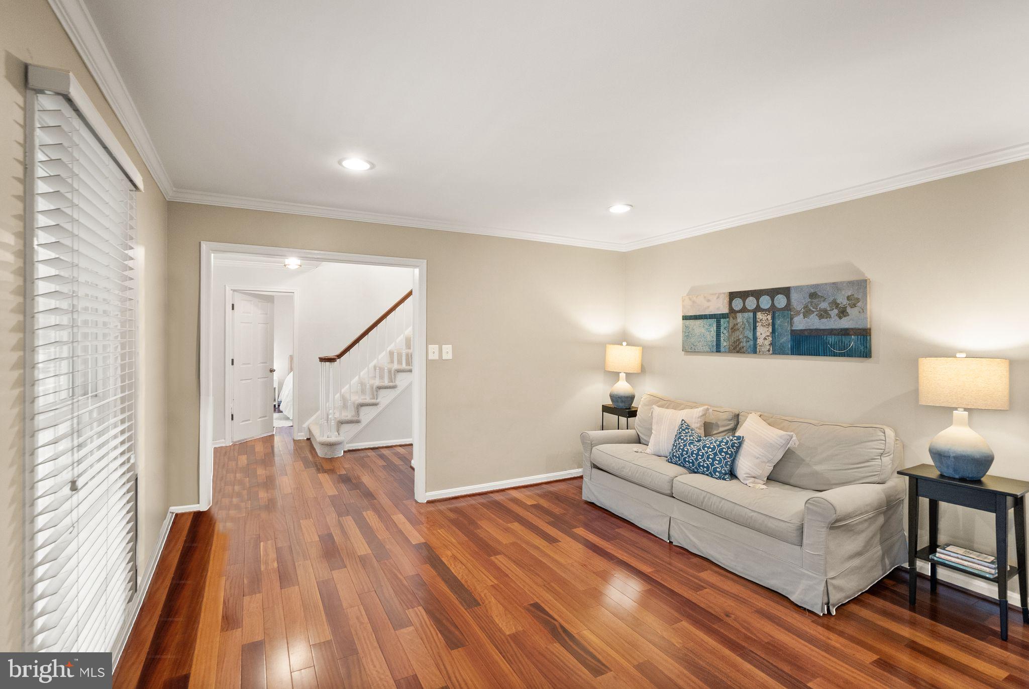 LITTLE ROCKY RUN - Residential