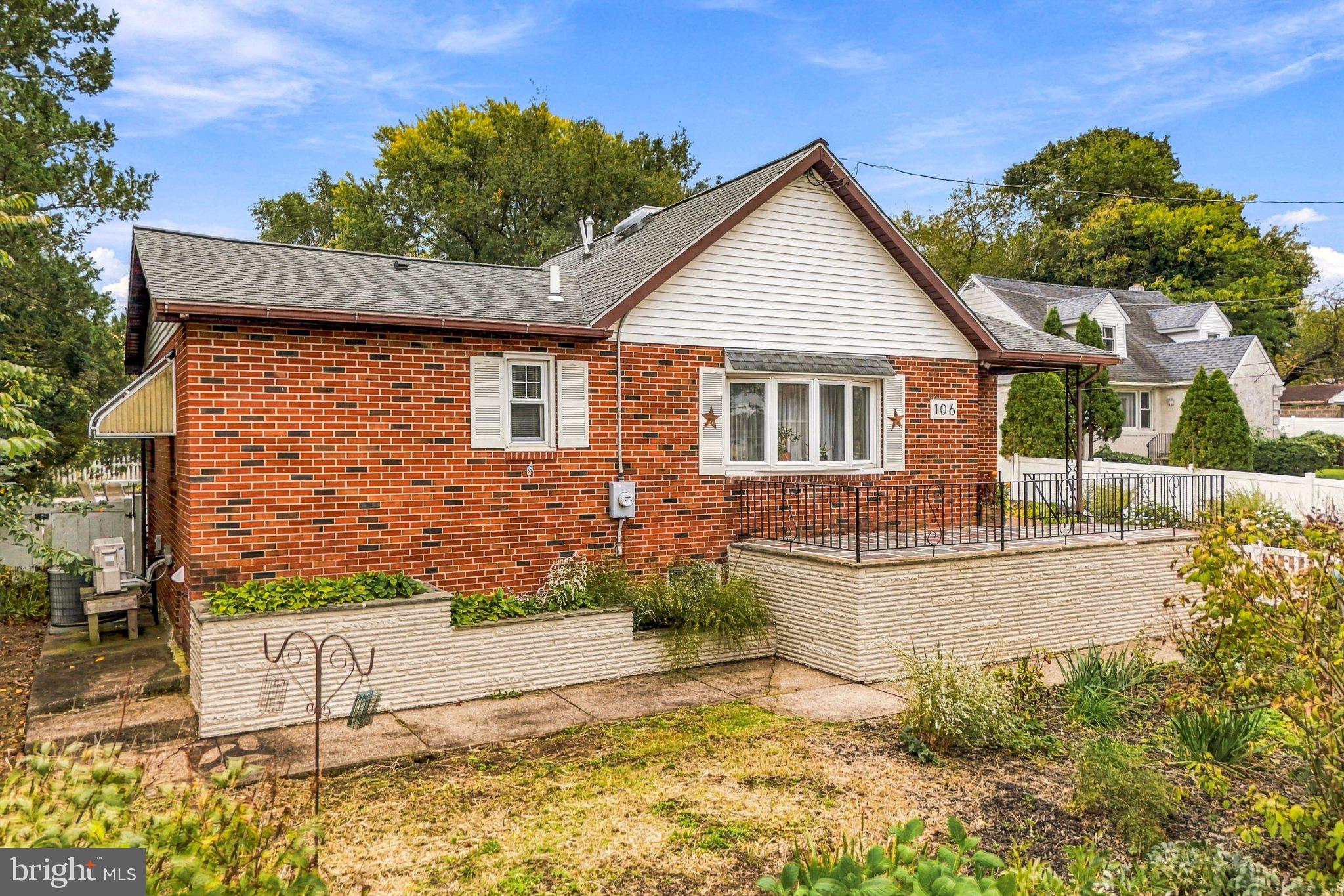 106 ANDERSON AVENUE