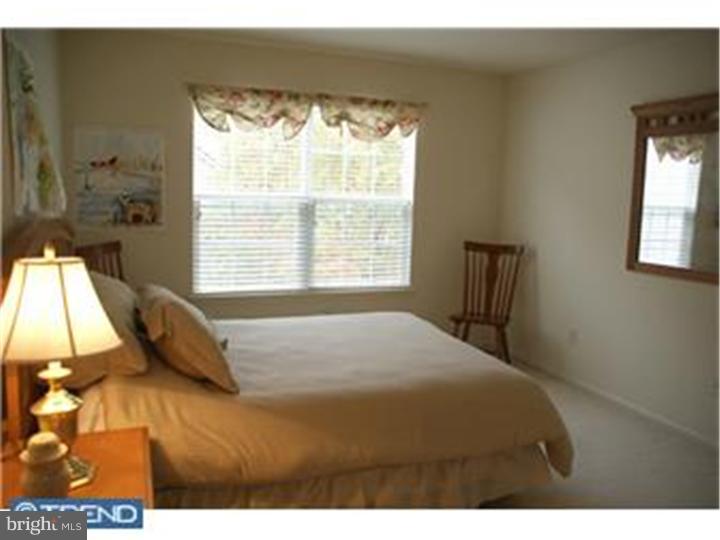 SOMERSET LAKE - Residential