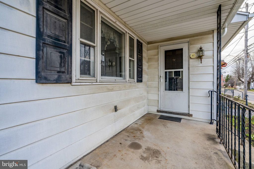 Photo of 35 E Church Street, REAMSTOWN, PA 17567 (MLS # PALA2086046)