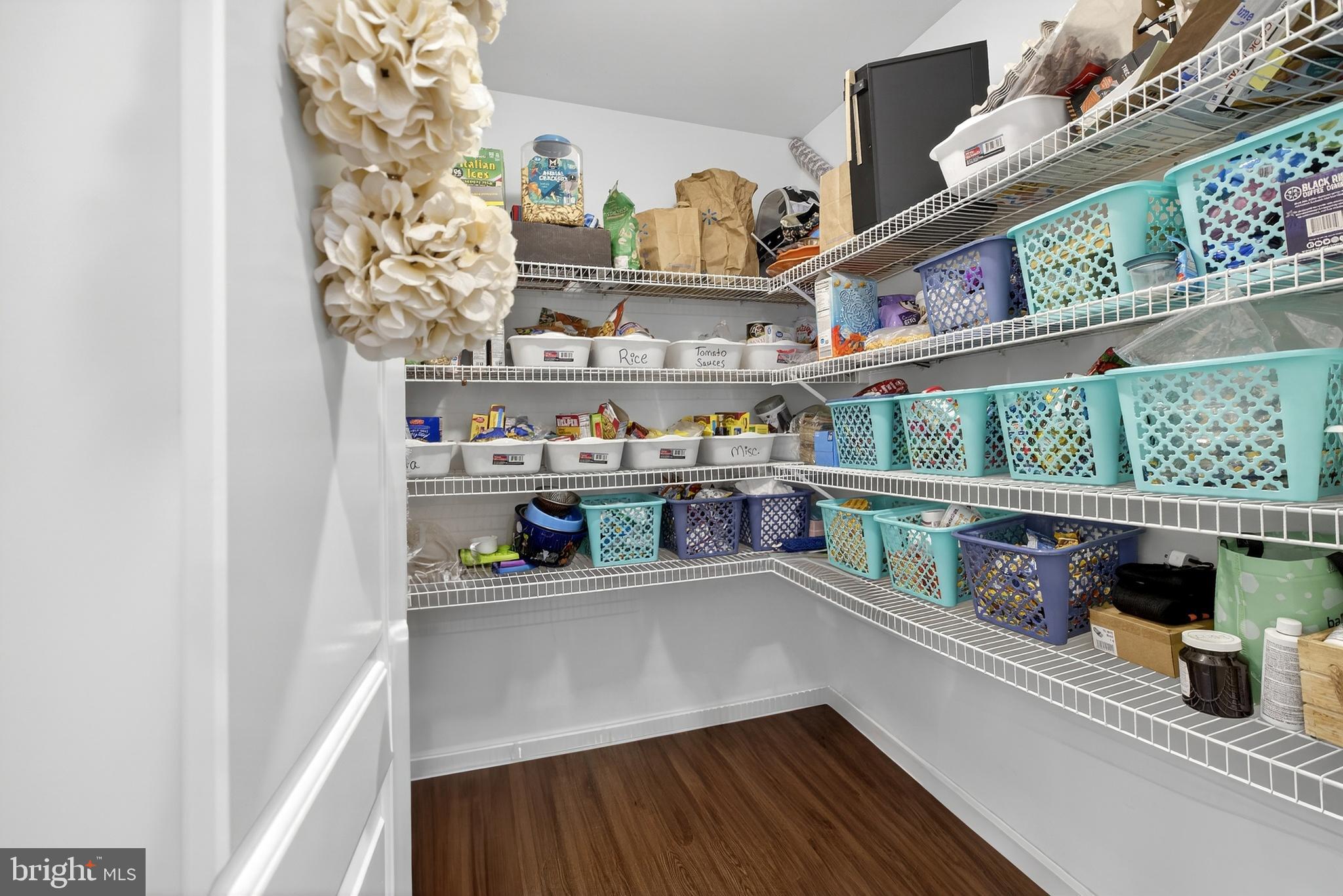 HUNTERS RUN - Residential