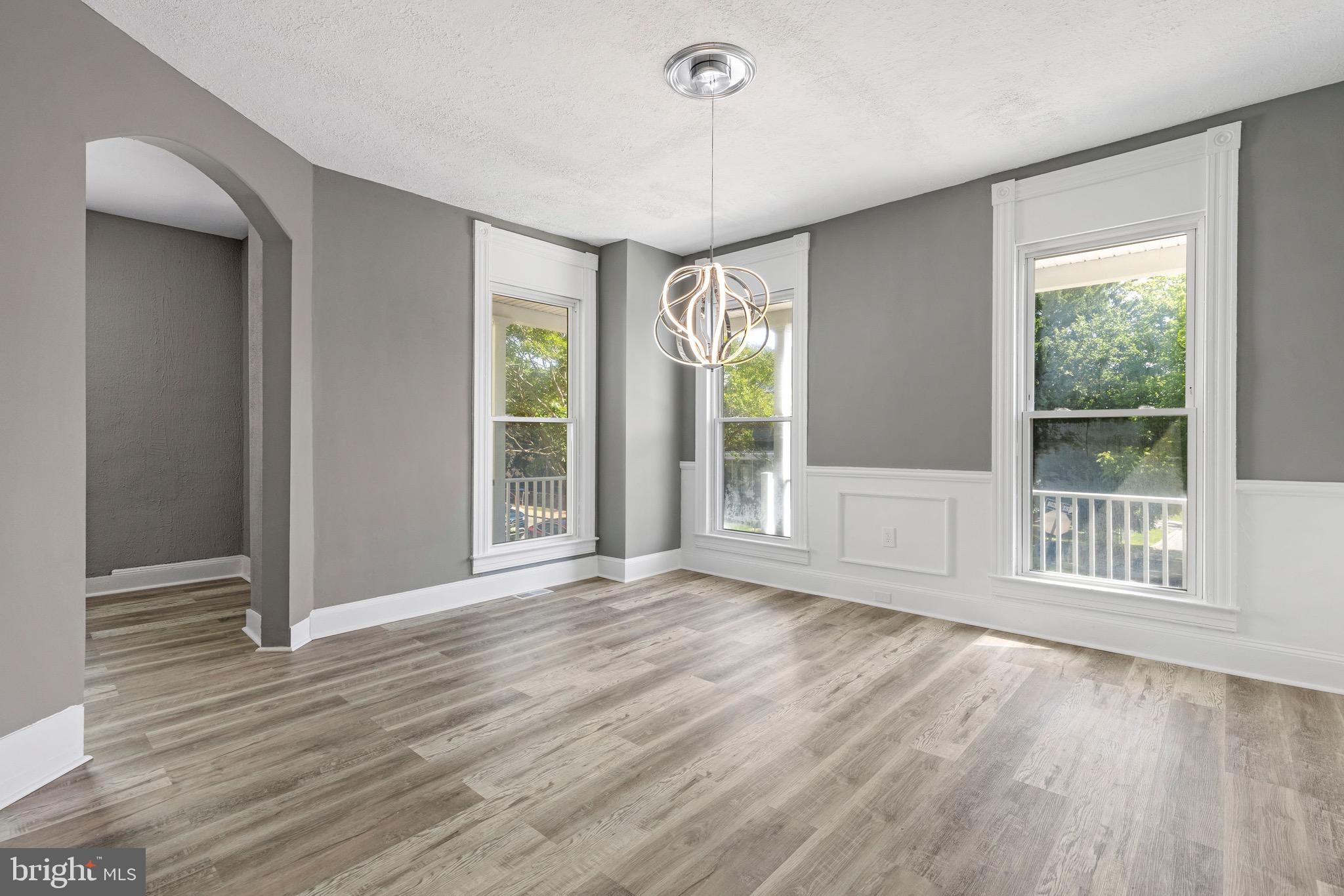 FRANKFORD - Residential