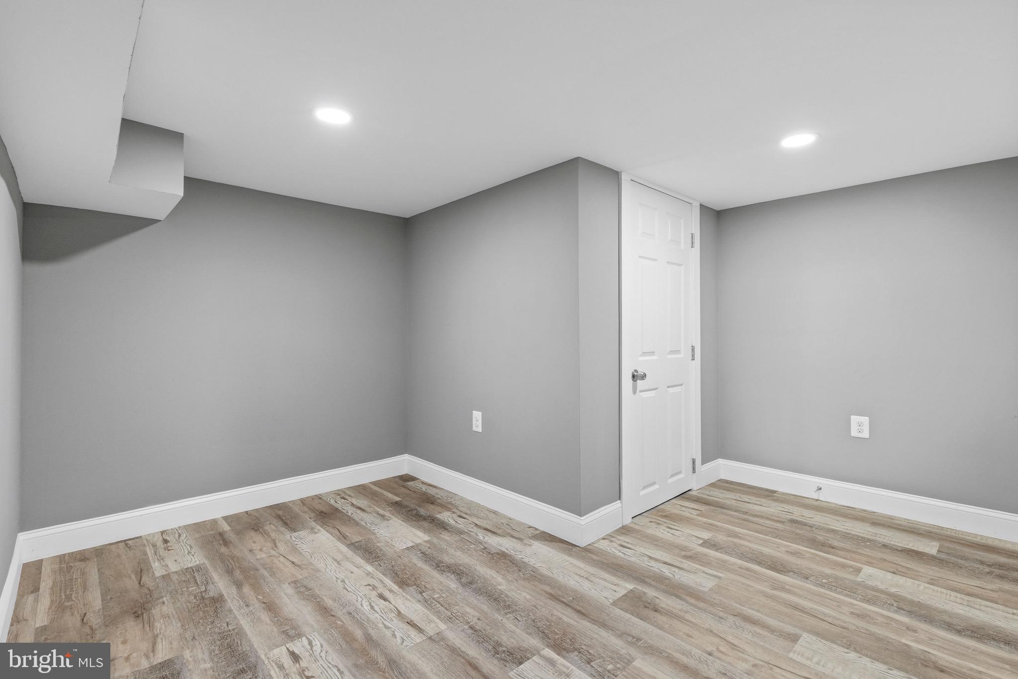 FRANKFORD - Residential