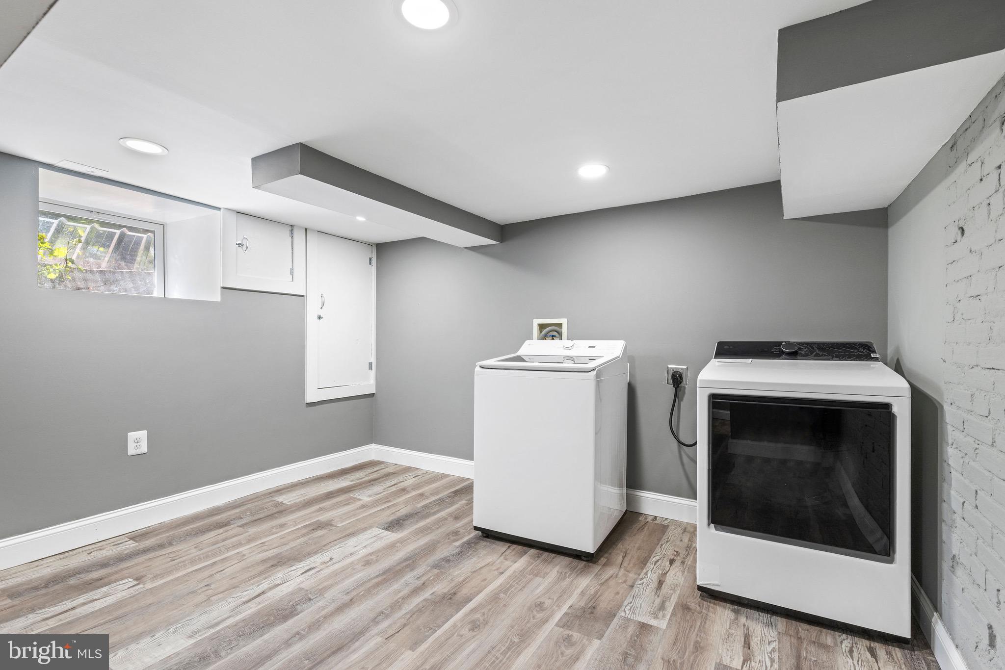 FRANKFORD - Residential