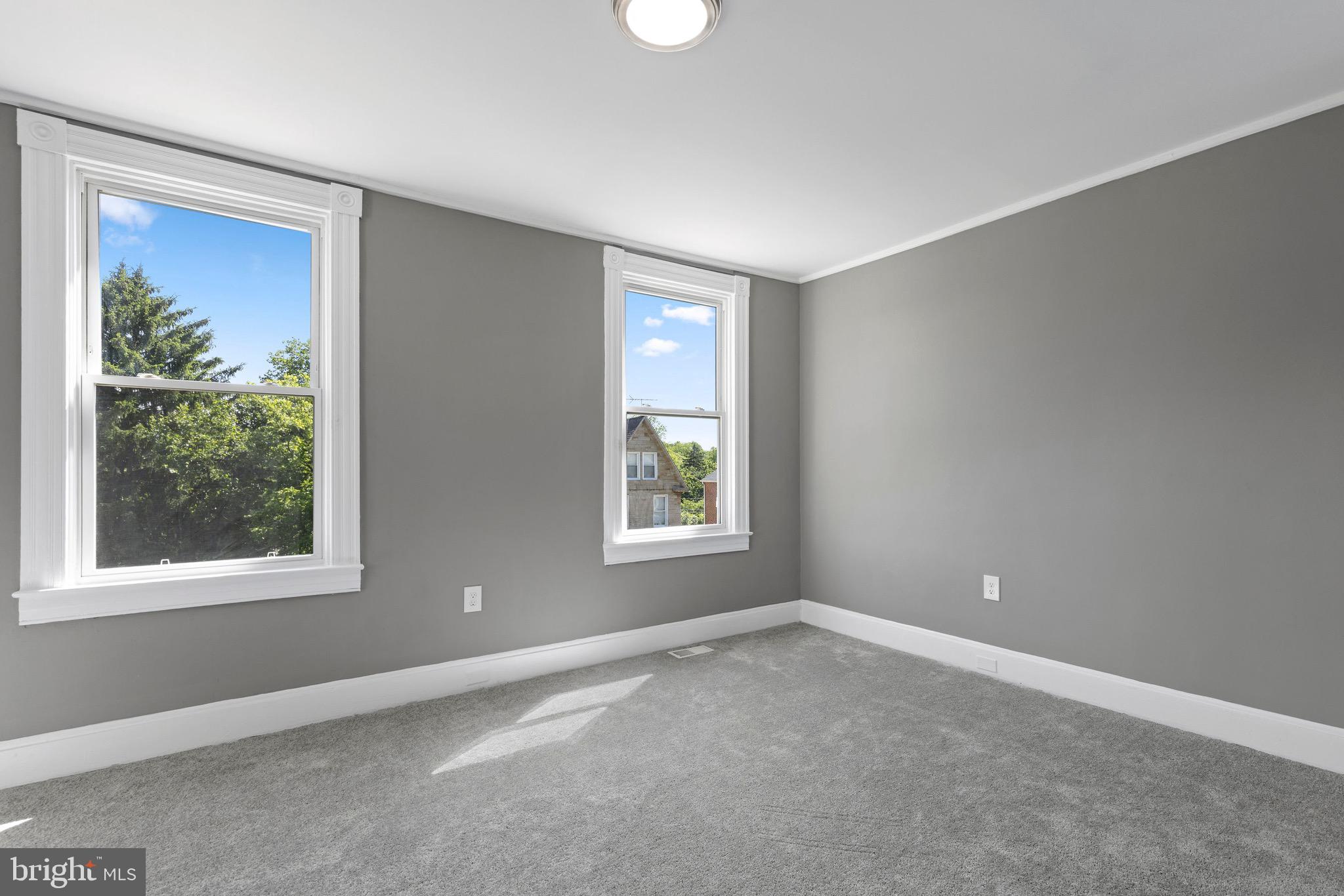 FRANKFORD - Residential