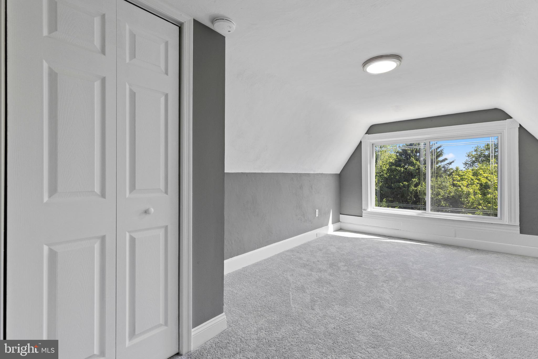 FRANKFORD - Residential