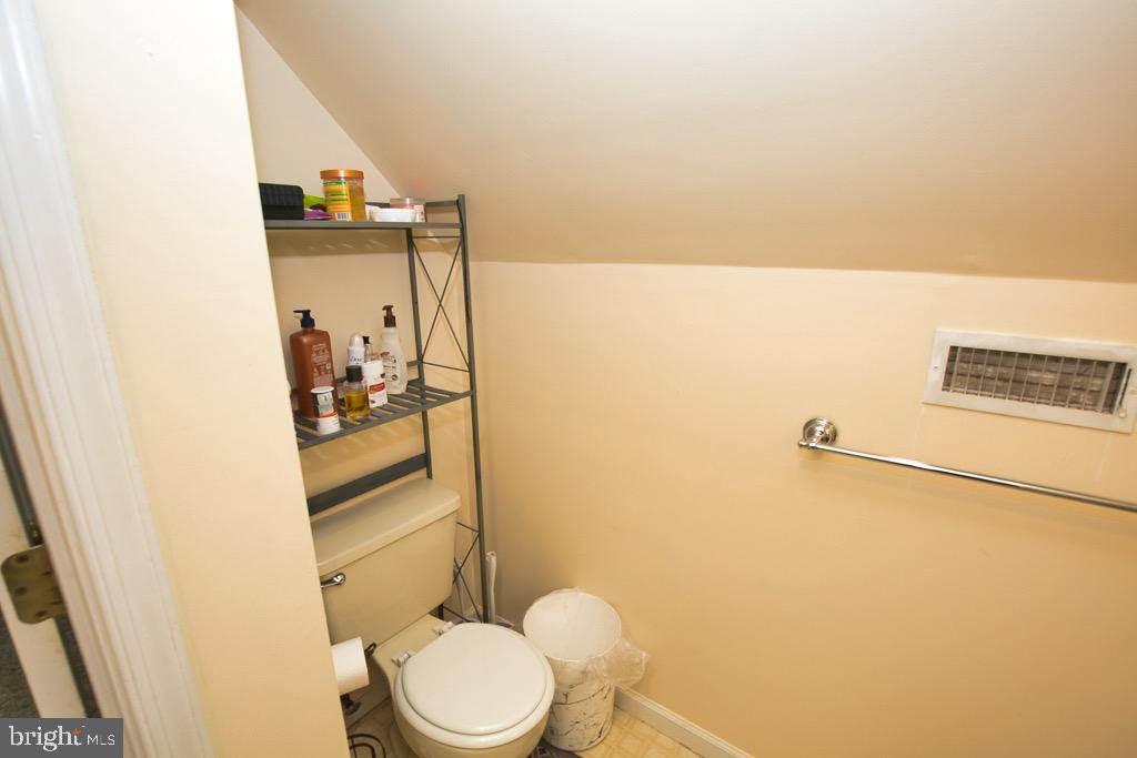 KING WILLIAMS COURT - Residential