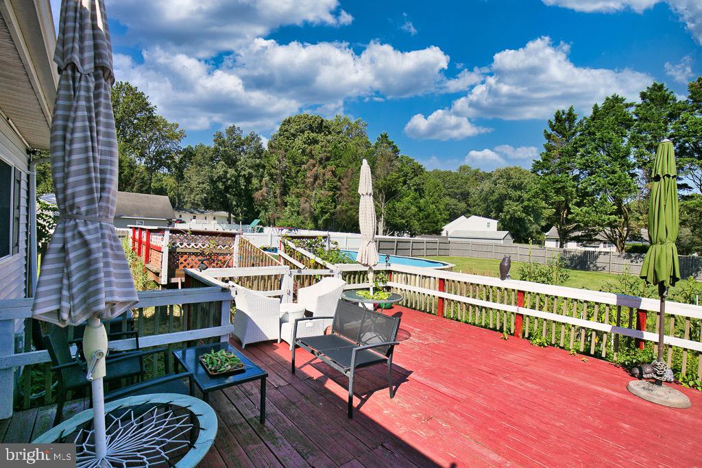 KING WILLIAMS COURT - Residential