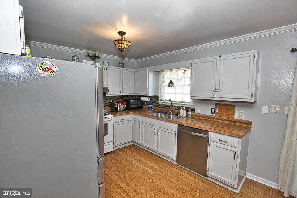 KING WILLIAMS COURT - Residential