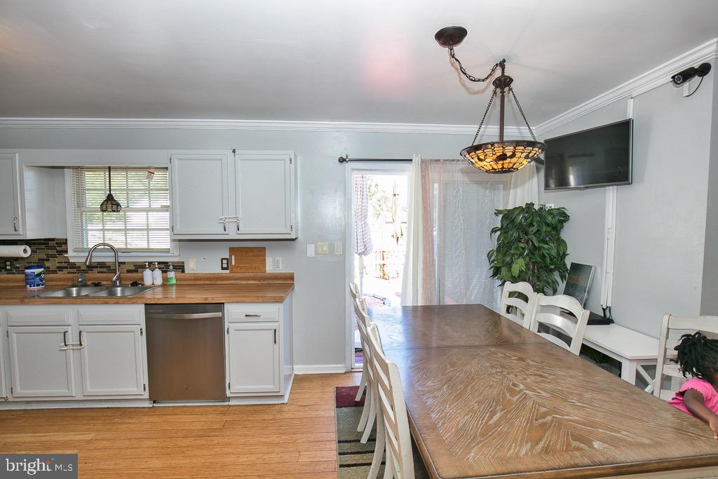 KING WILLIAMS COURT - Residential