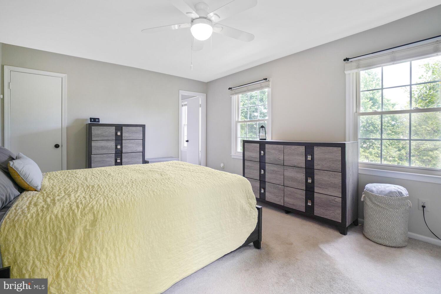 DUNN LORING VILLAGE - Residential