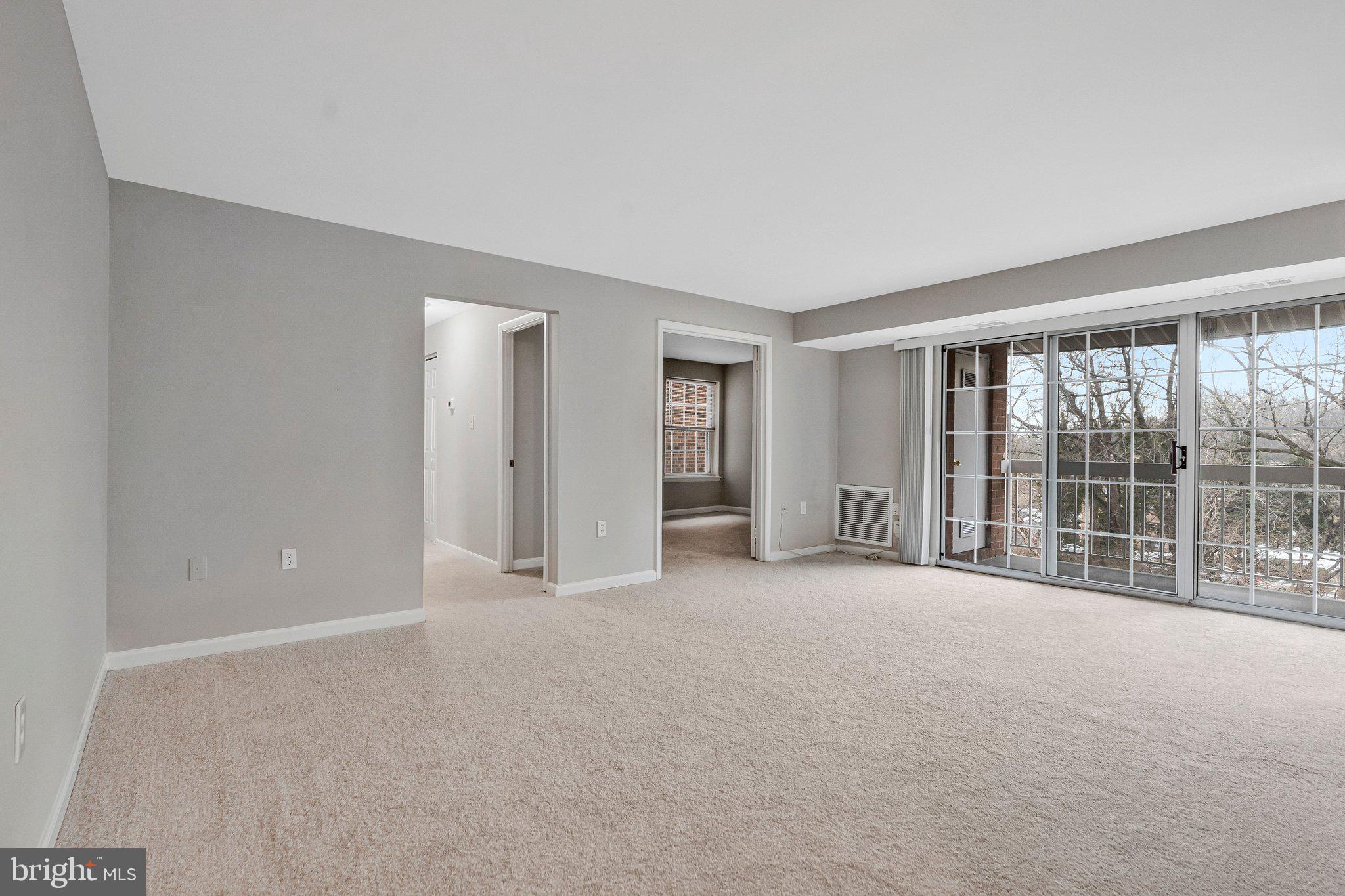 MC LEAN CHASE - Residential