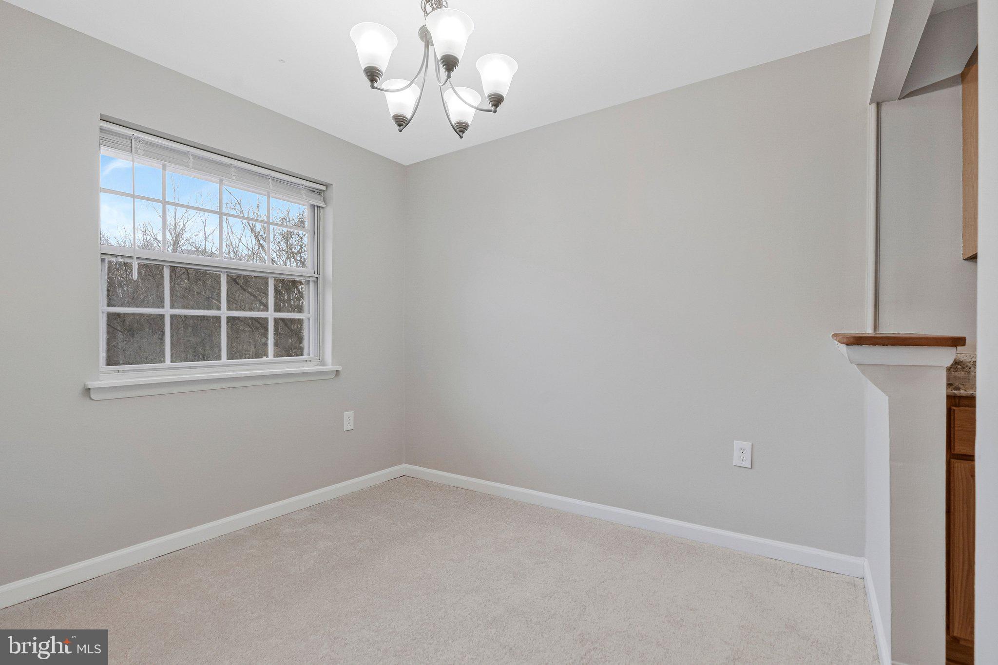 MC LEAN CHASE - Residential