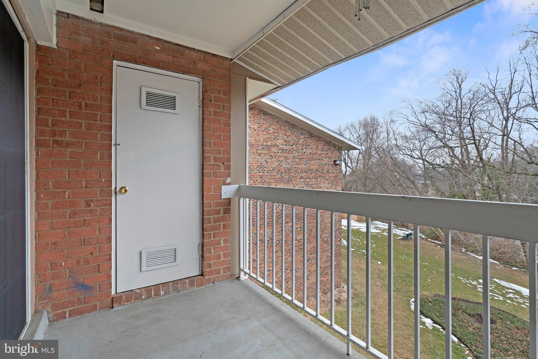 MC LEAN CHASE - Residential