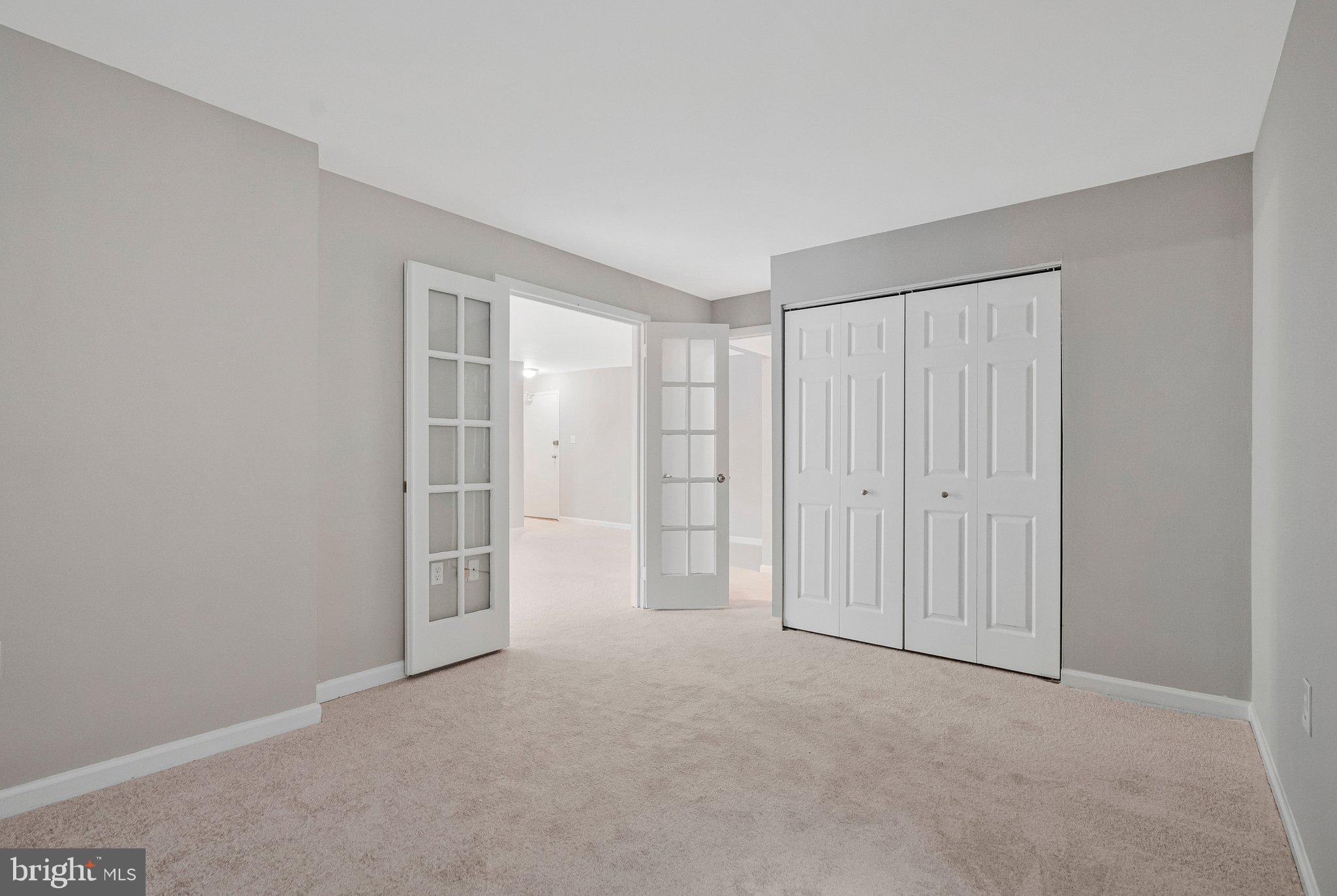 MC LEAN CHASE - Residential