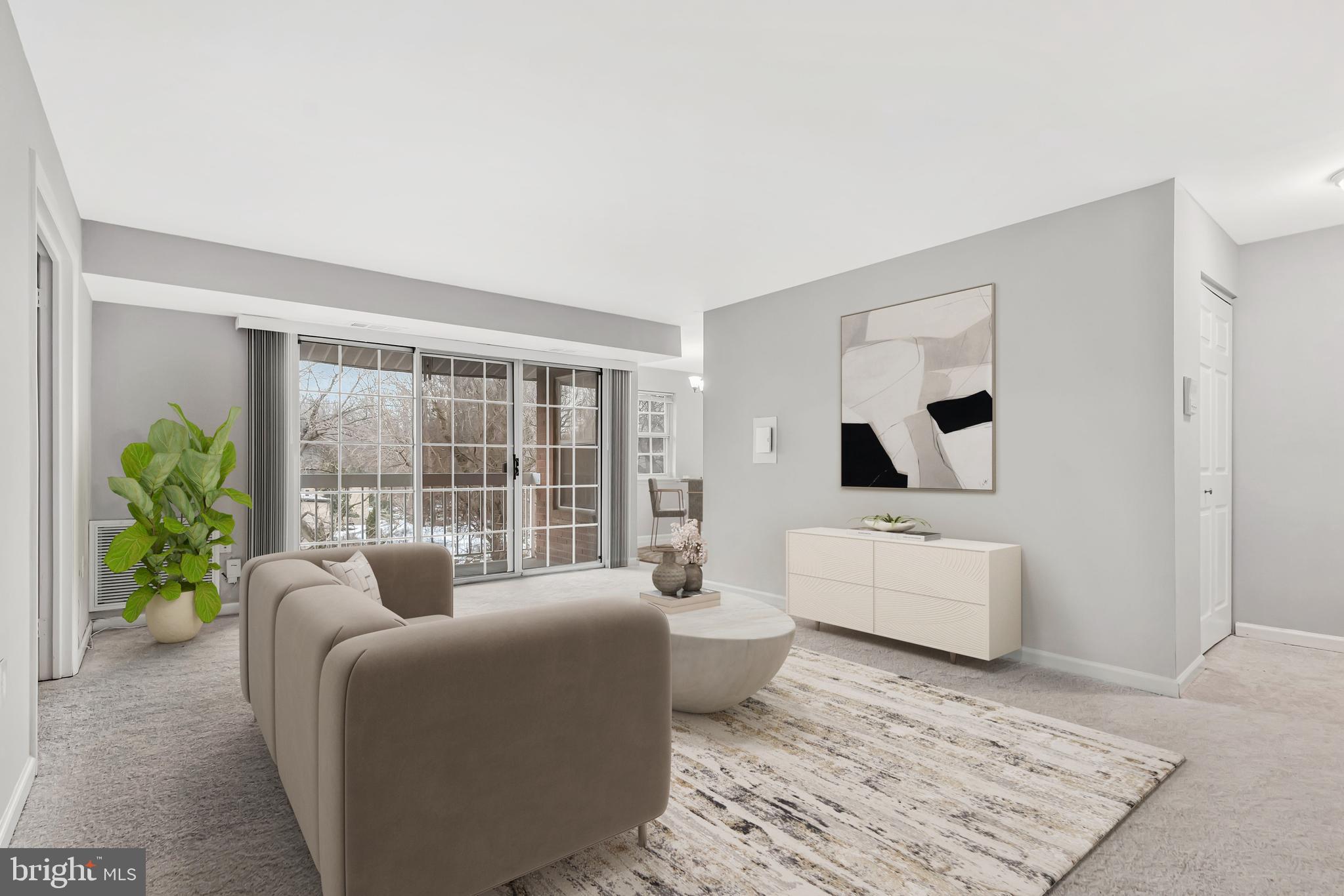 MC LEAN CHASE - Residential