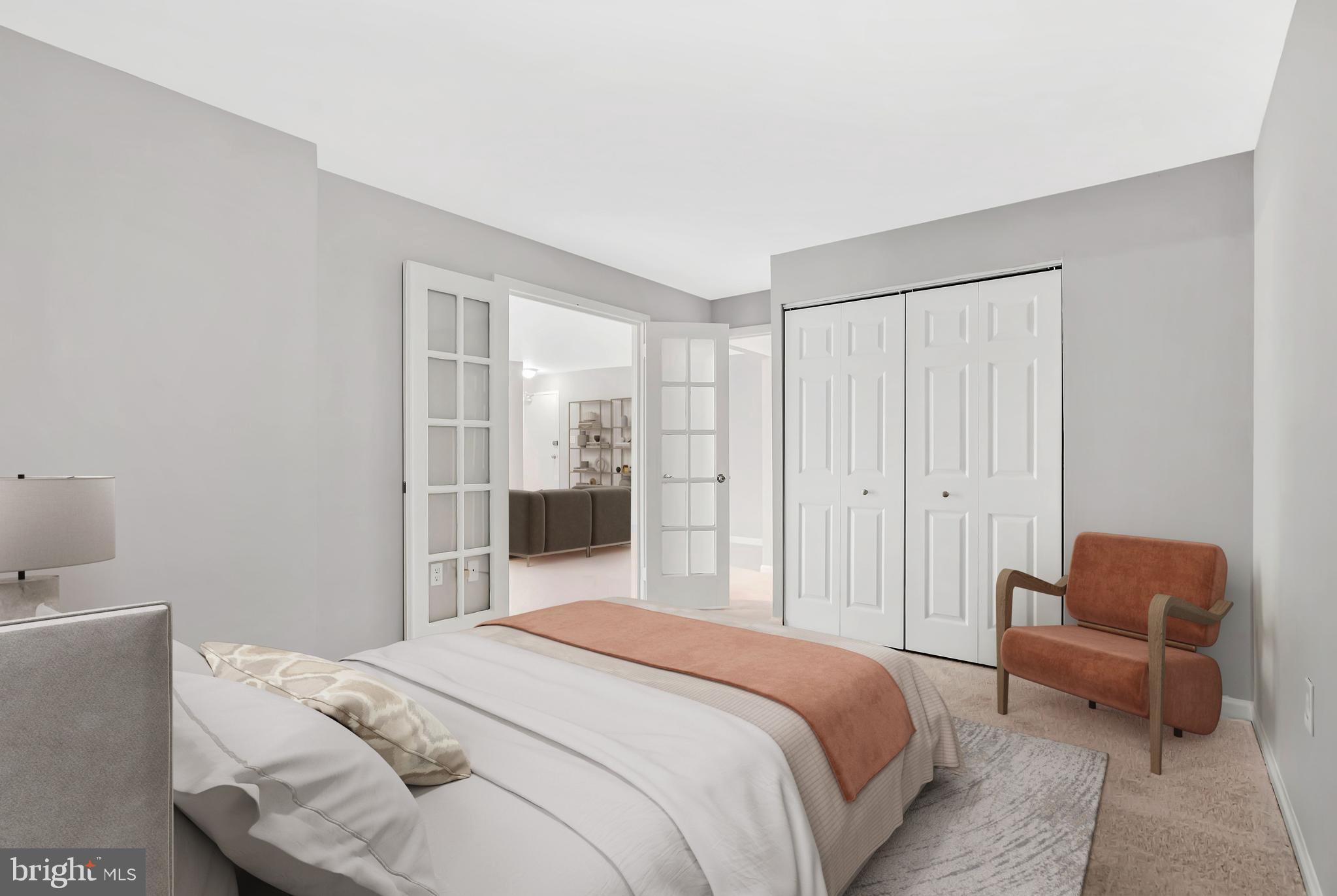 MC LEAN CHASE - Residential