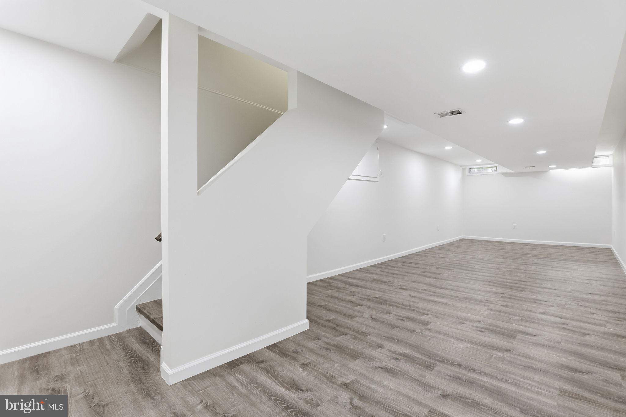 FOX HILLS WEST - Residential