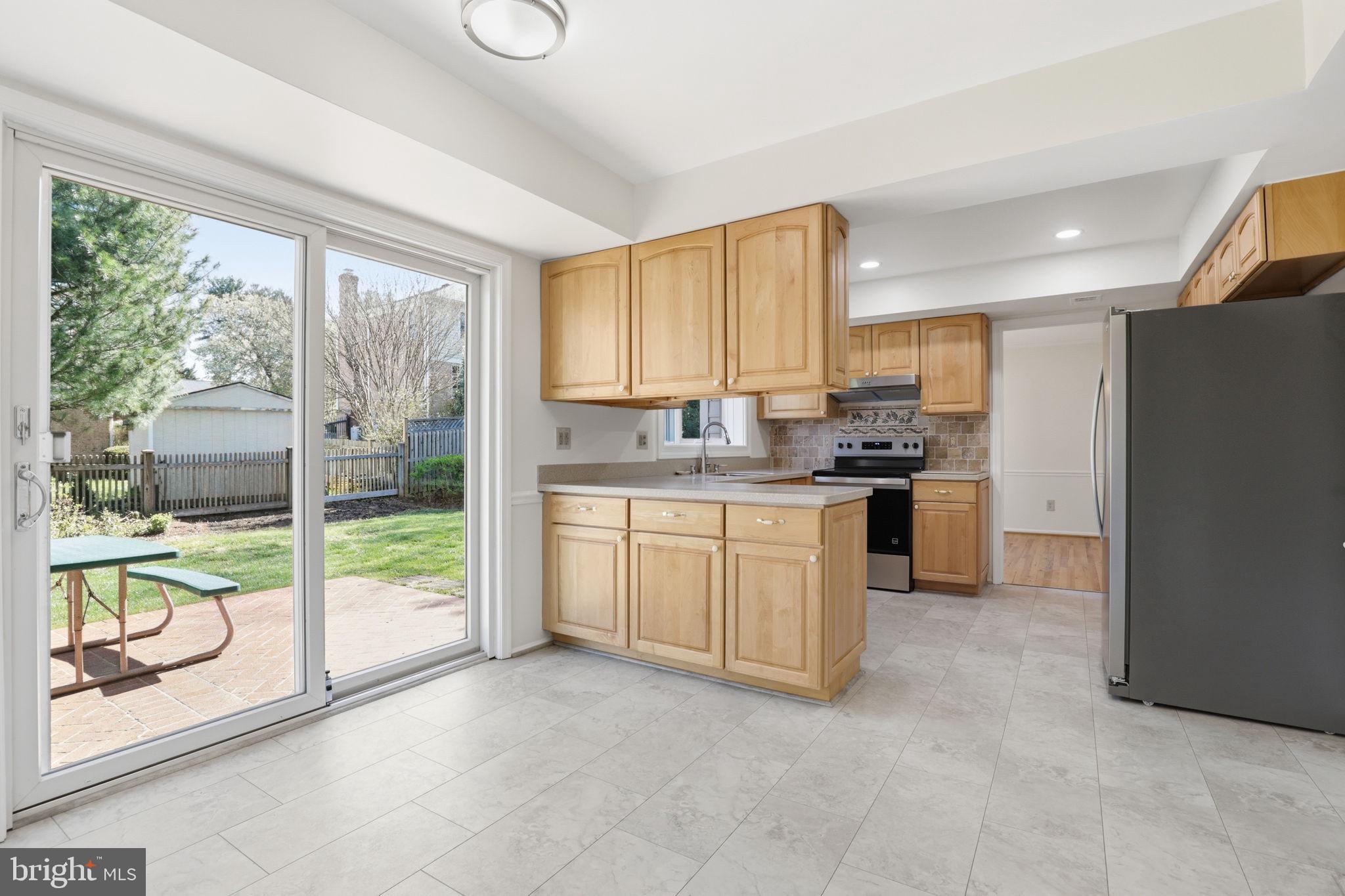 FOX HILLS WEST - Residential