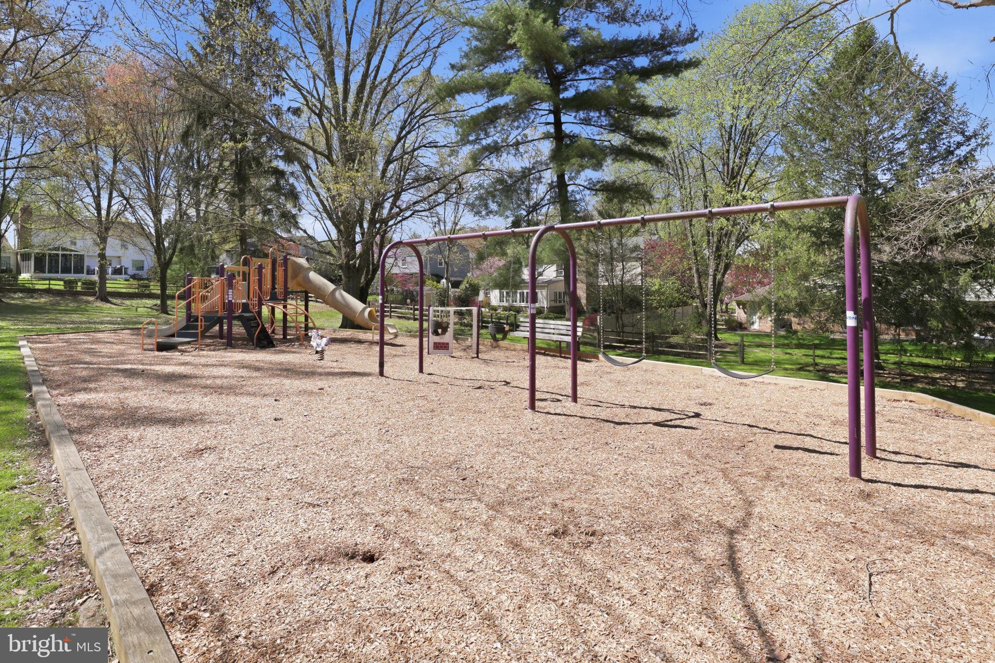 FOX HILLS WEST - Residential