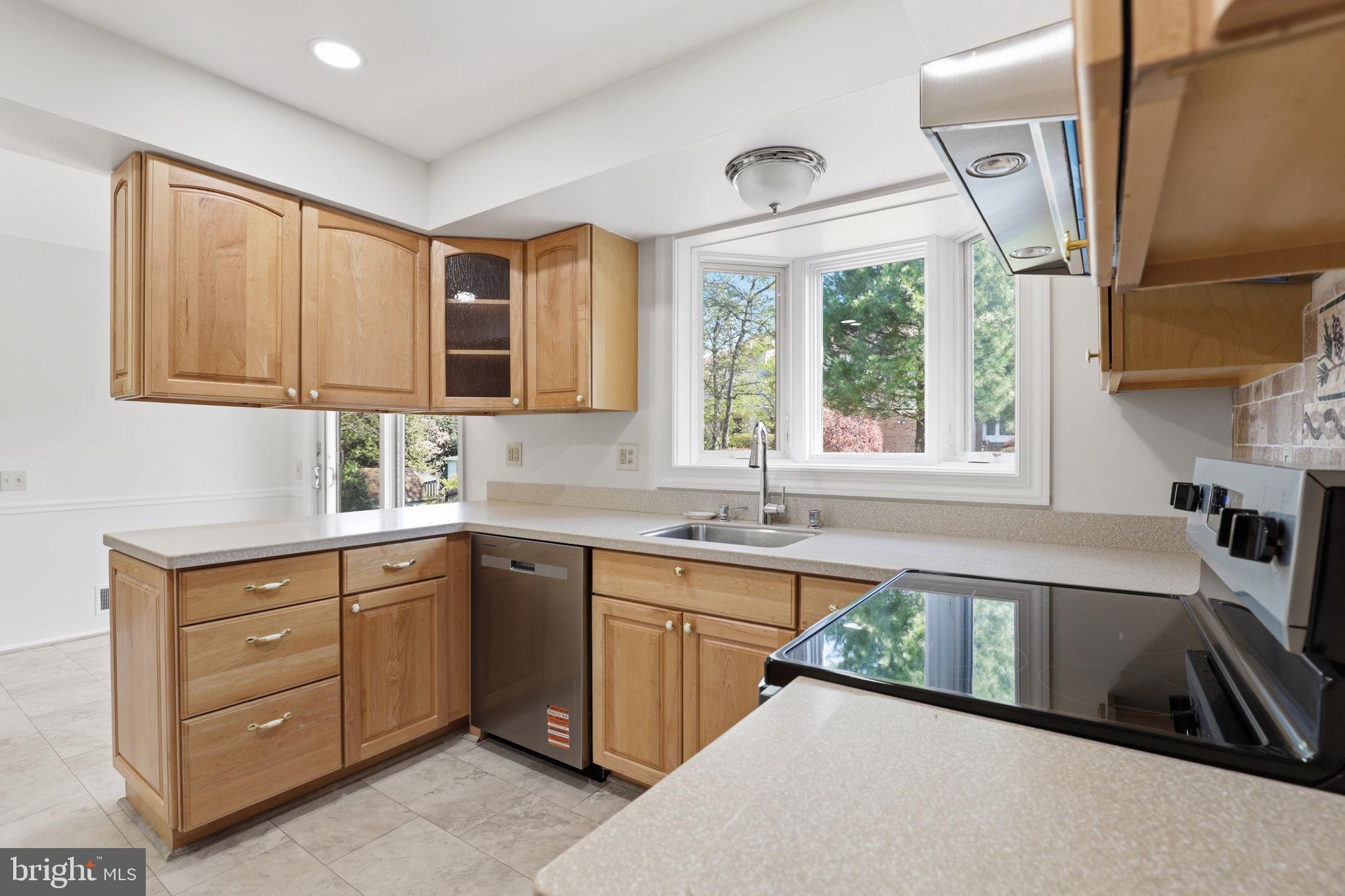 FOX HILLS WEST - Residential