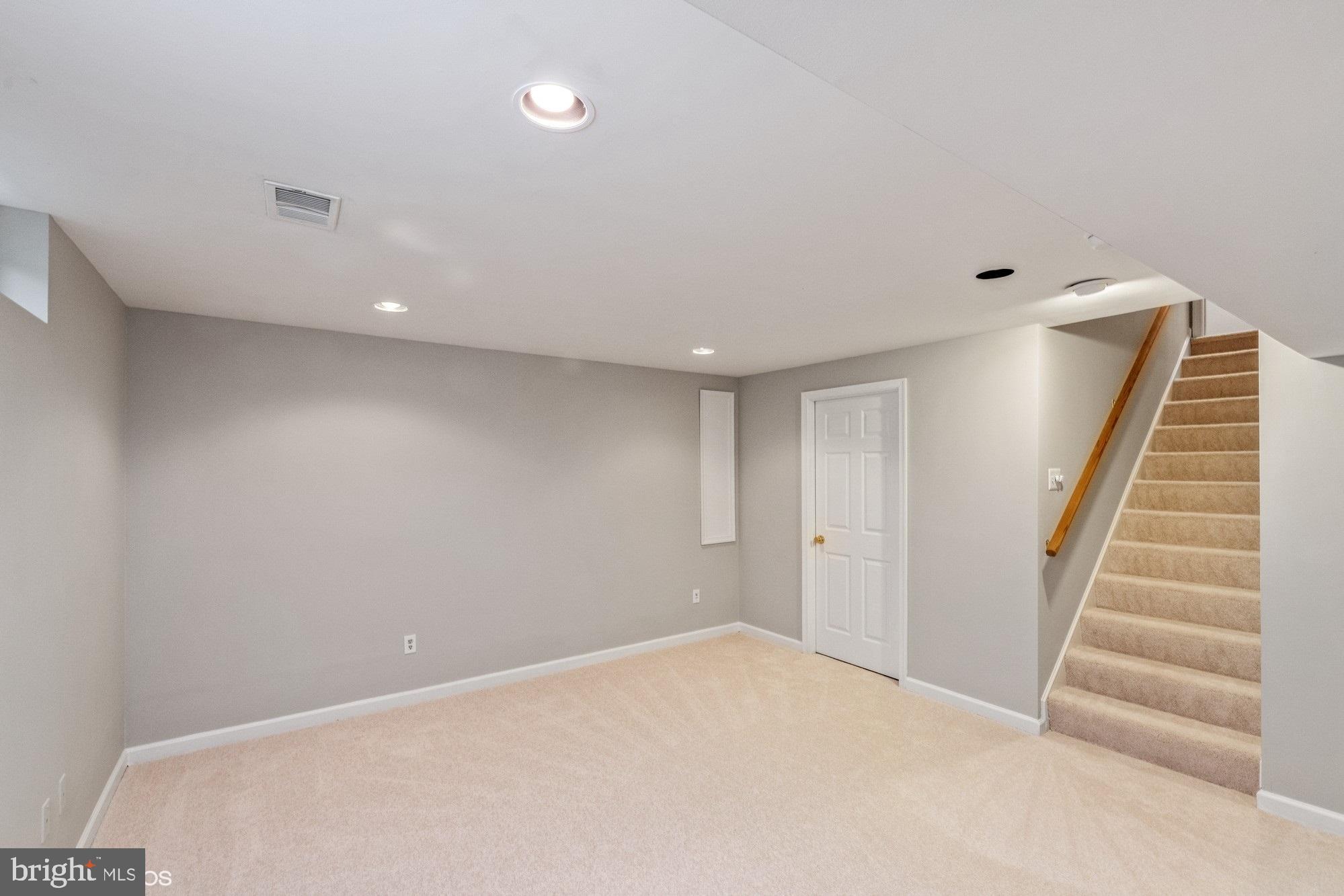 SULLY STATION - Residential