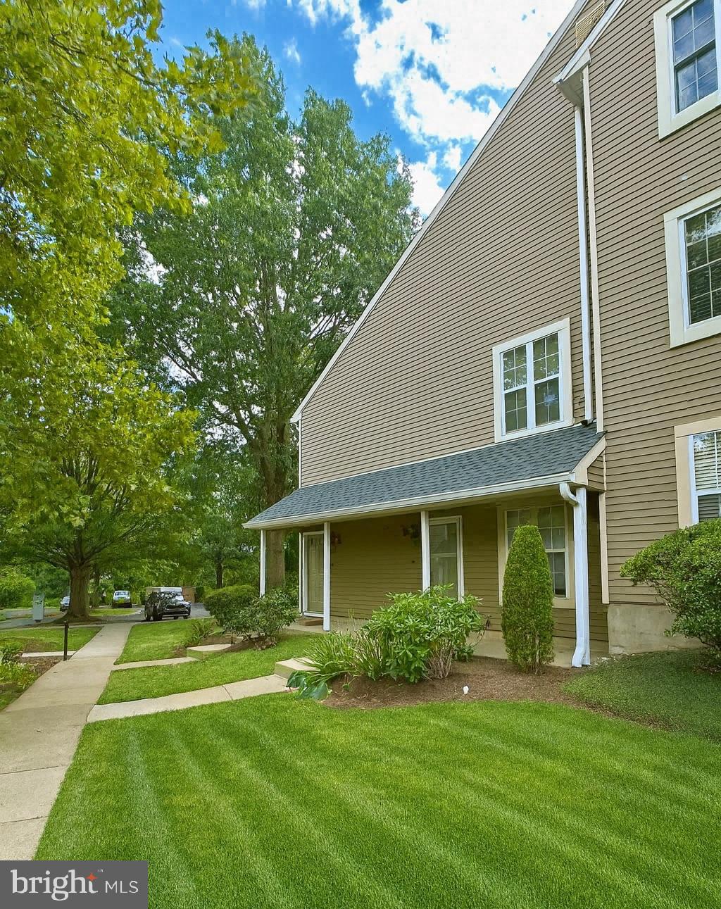 Open House today !!
09/13/2025 2:00-4:00
09/14/2025 11:00-3:00
Desirable first-floor unit in Society Place at Newtown Grant is available!
The Barclay model offers 2 bedrooms, 1 full bath (en-suite + hall access), and about 1,000 sq. ft. of easy, one-level living with a private patio and extra storage. Open floor plan, newer stainless steal appliances, stylish luxury floors throughout! Freshly painted and move in ready!
Low association fee covers exterior building maintenance, landscaping, snow removal, and all the Newtown Grant amenities : pool, clubhouse, tennis, new pickleball courts, playgrounds, scenic walking trails, and more!
All that just minutes from Historic Newtown Borough and an award-winning Council Rock schools.
!!For more details about this property, please contact the listing agent.
! Must currently be purchased as a primary residence.
*one or more photos were enhanced or virtually staged